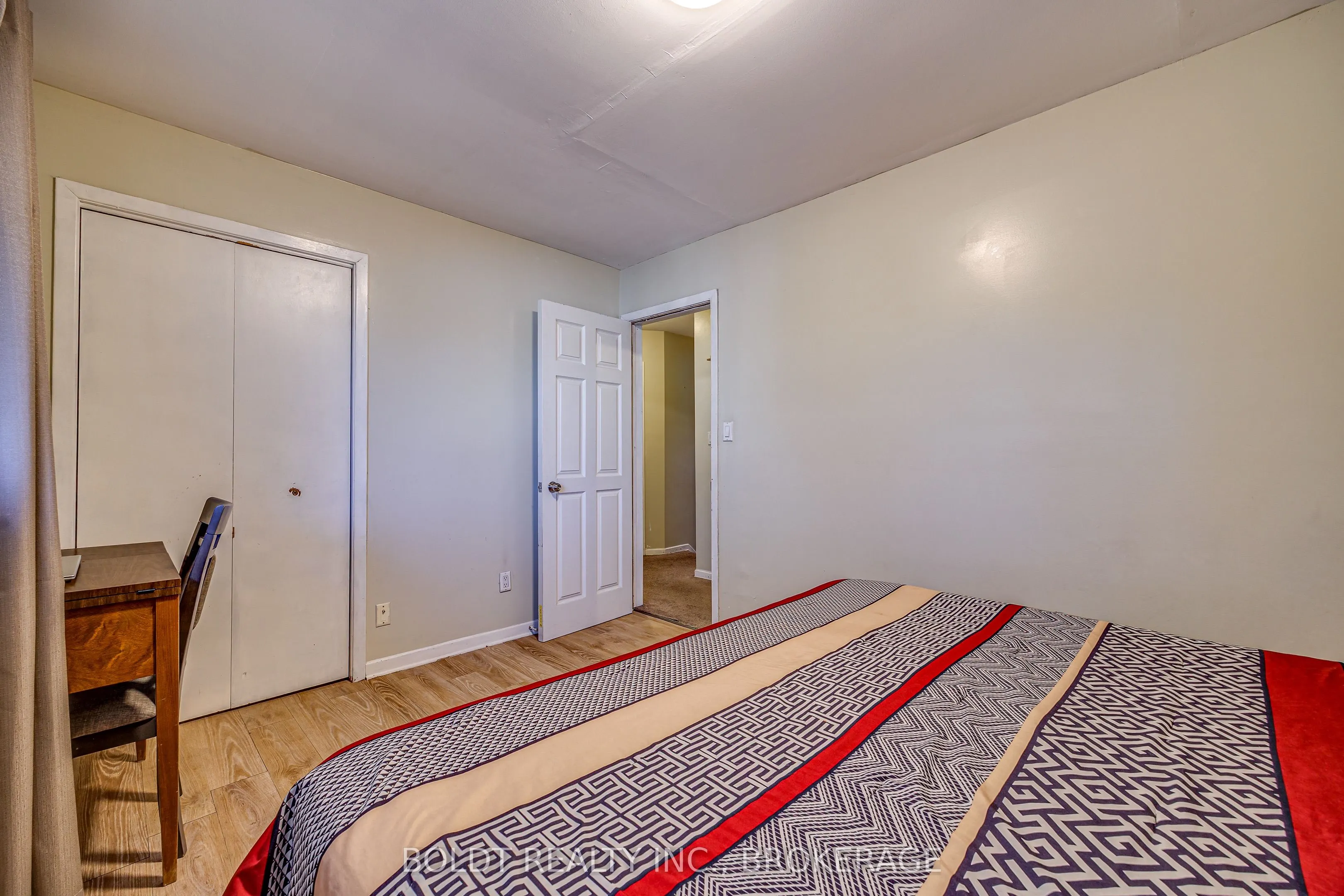 26 Leaside Drive
