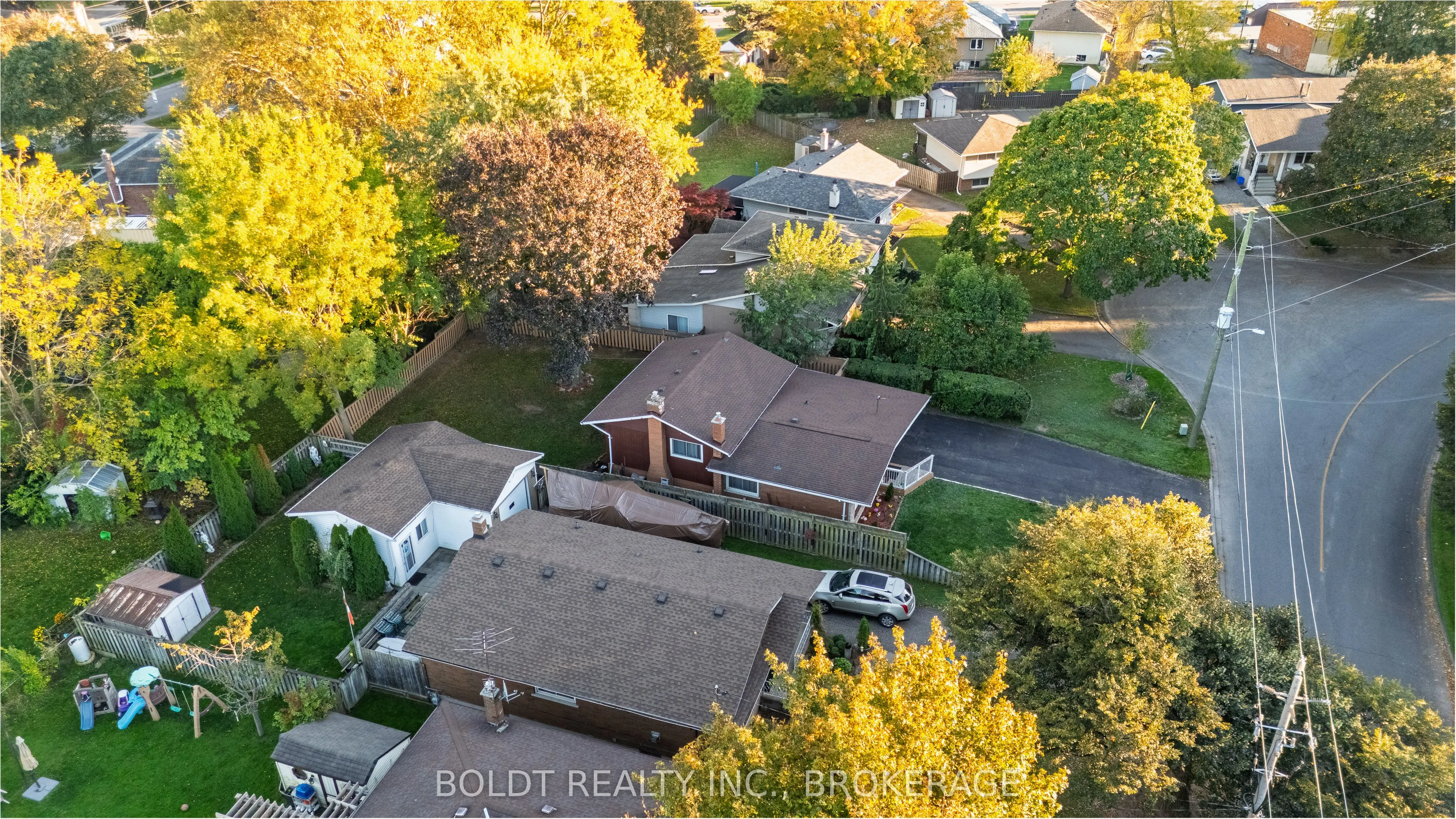 26 Leaside Drive