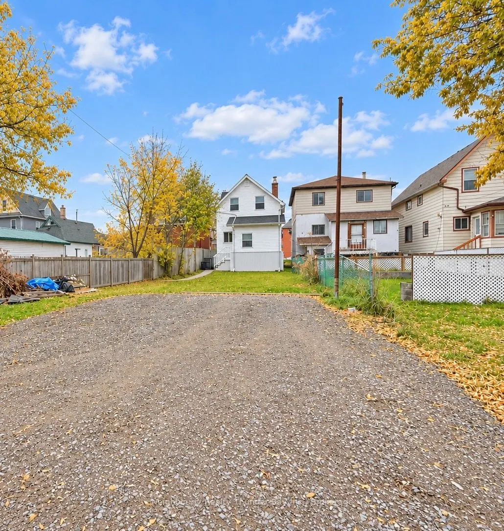 219 Secord Street