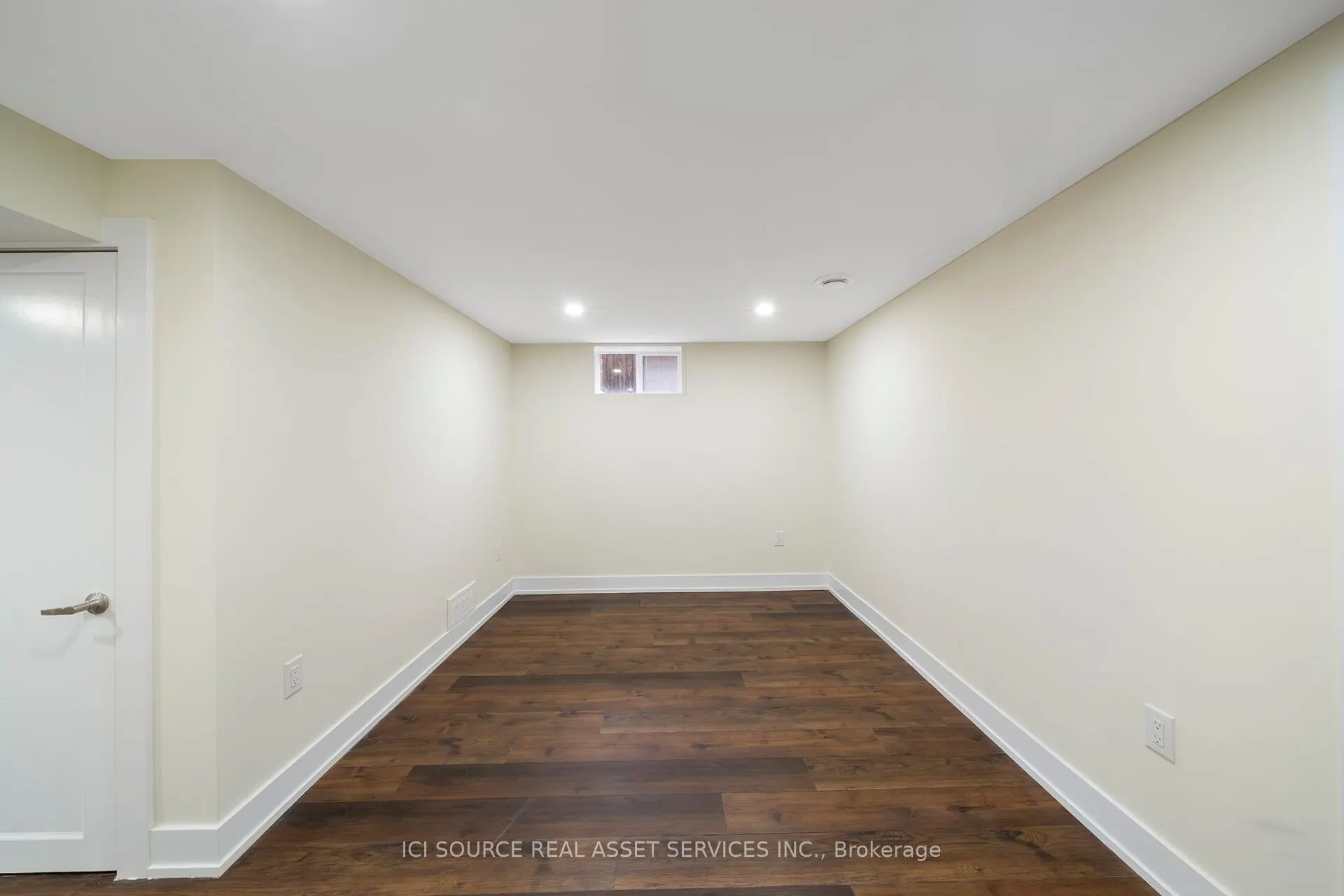78 Leaside Drive #Lower