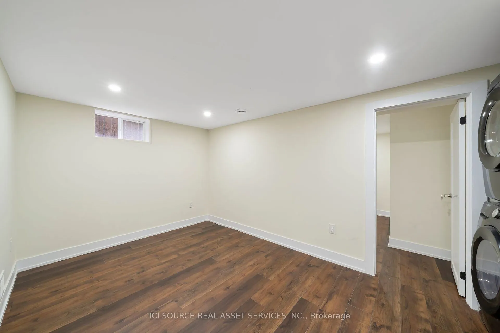 78 Leaside Drive #Lower