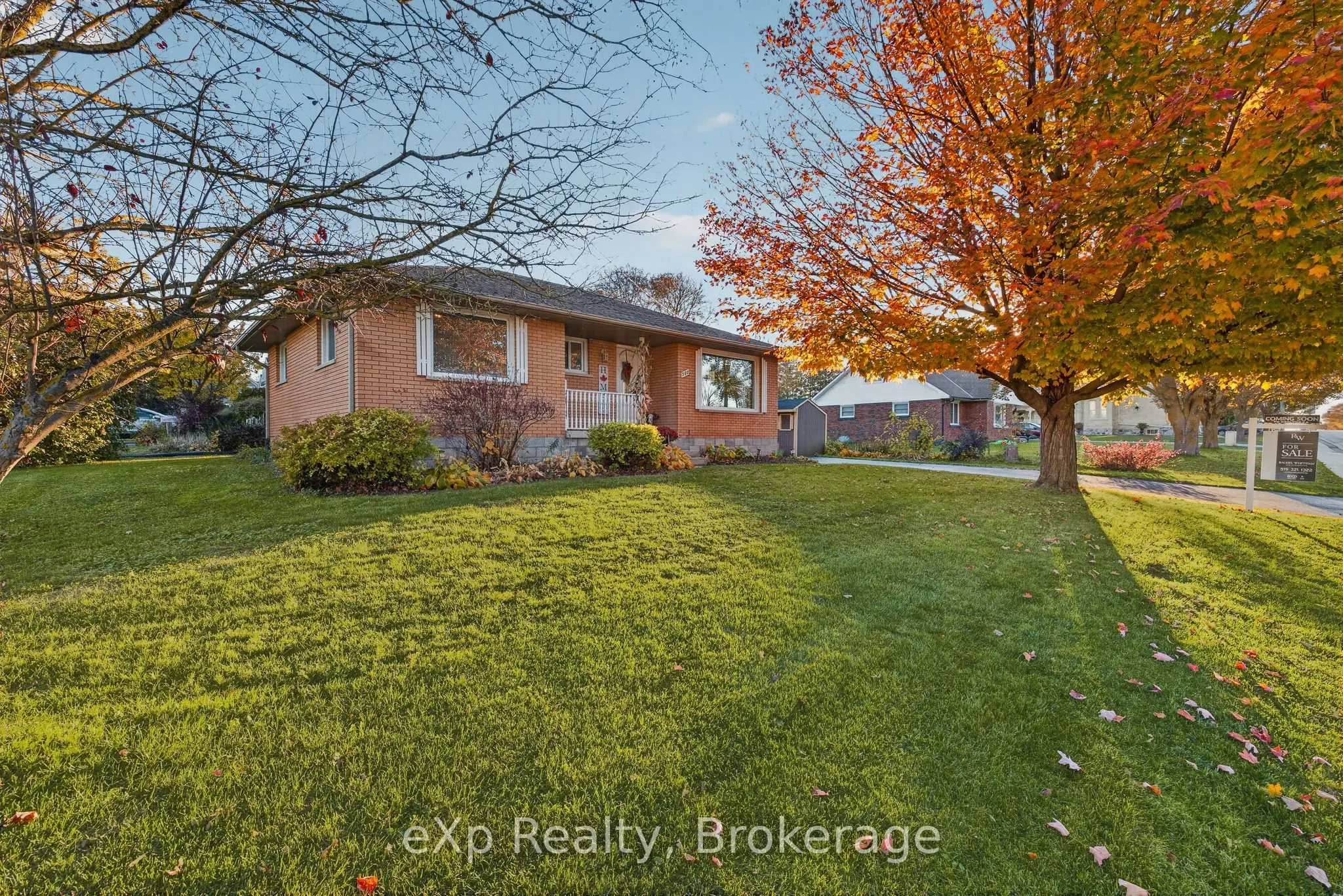 360 QUEEN Street E