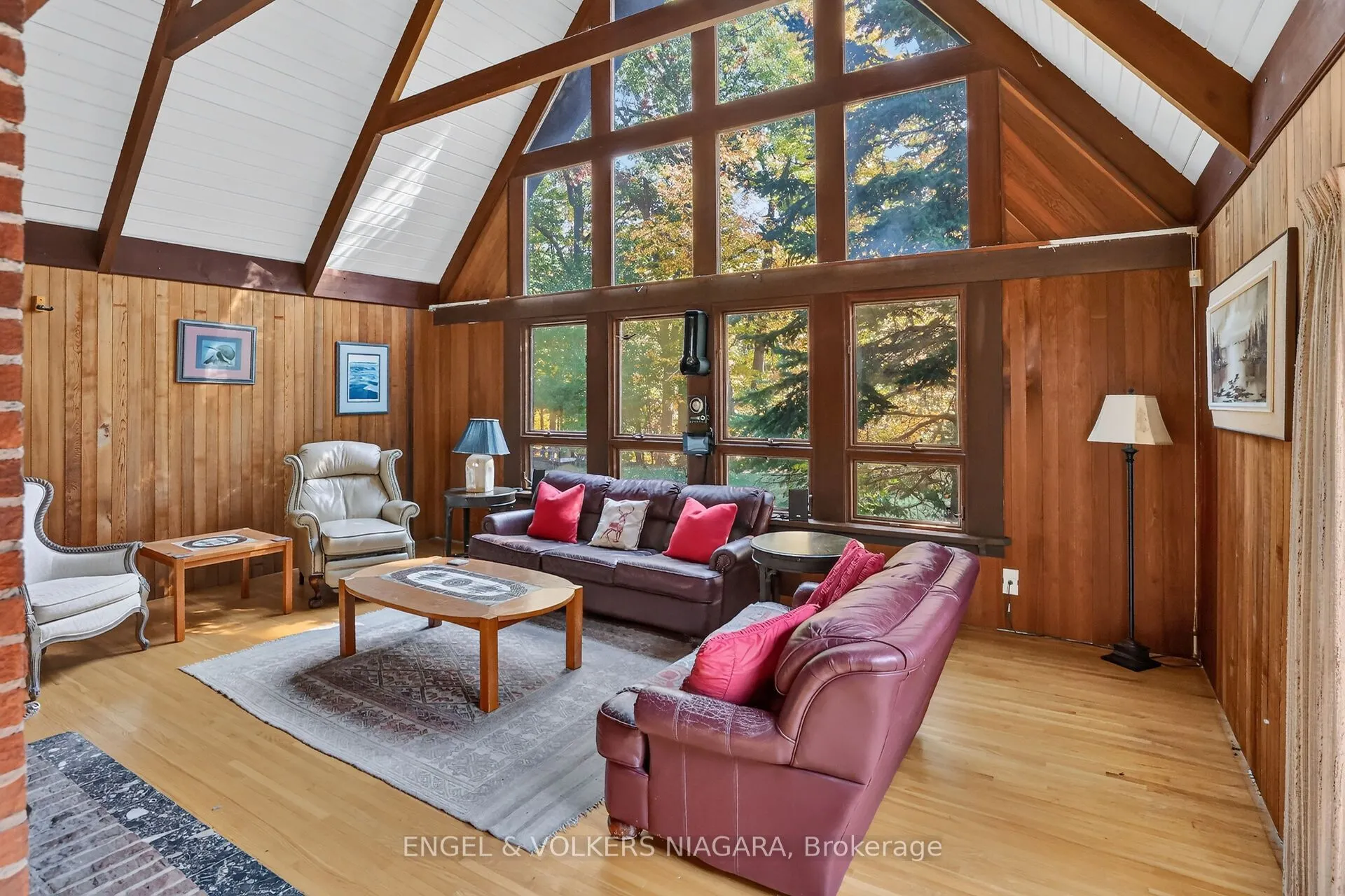 41 Park Road S
