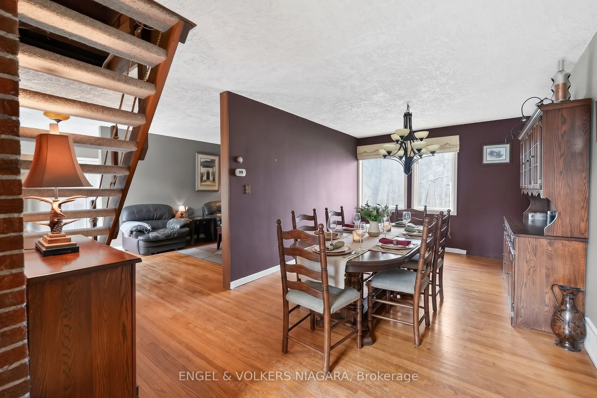 41 Park Road S