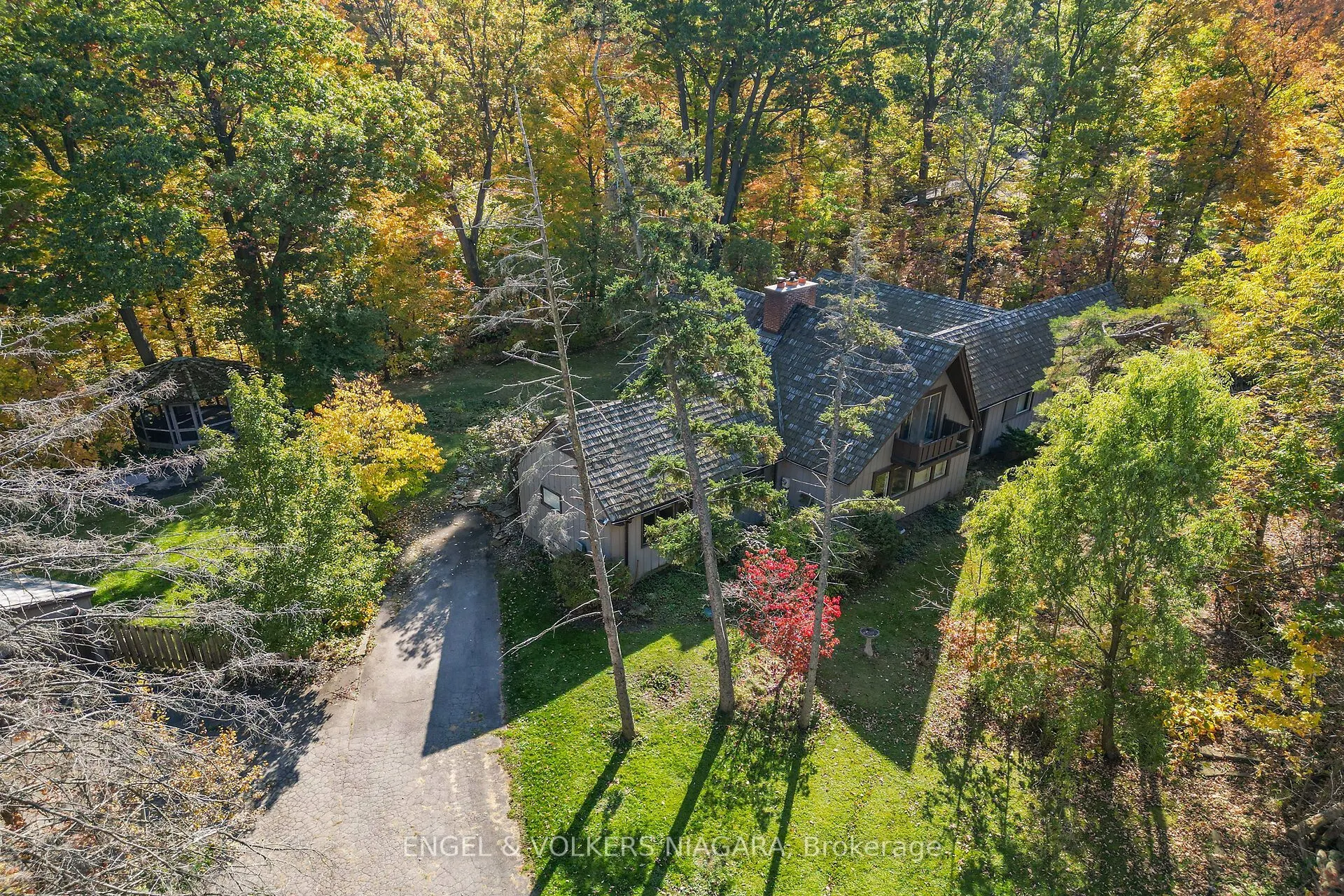 41 Park Road S