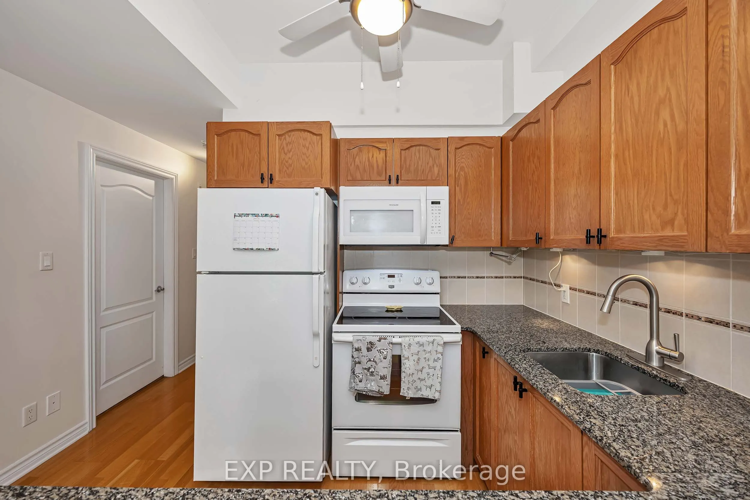 6 Grove Avenue #305