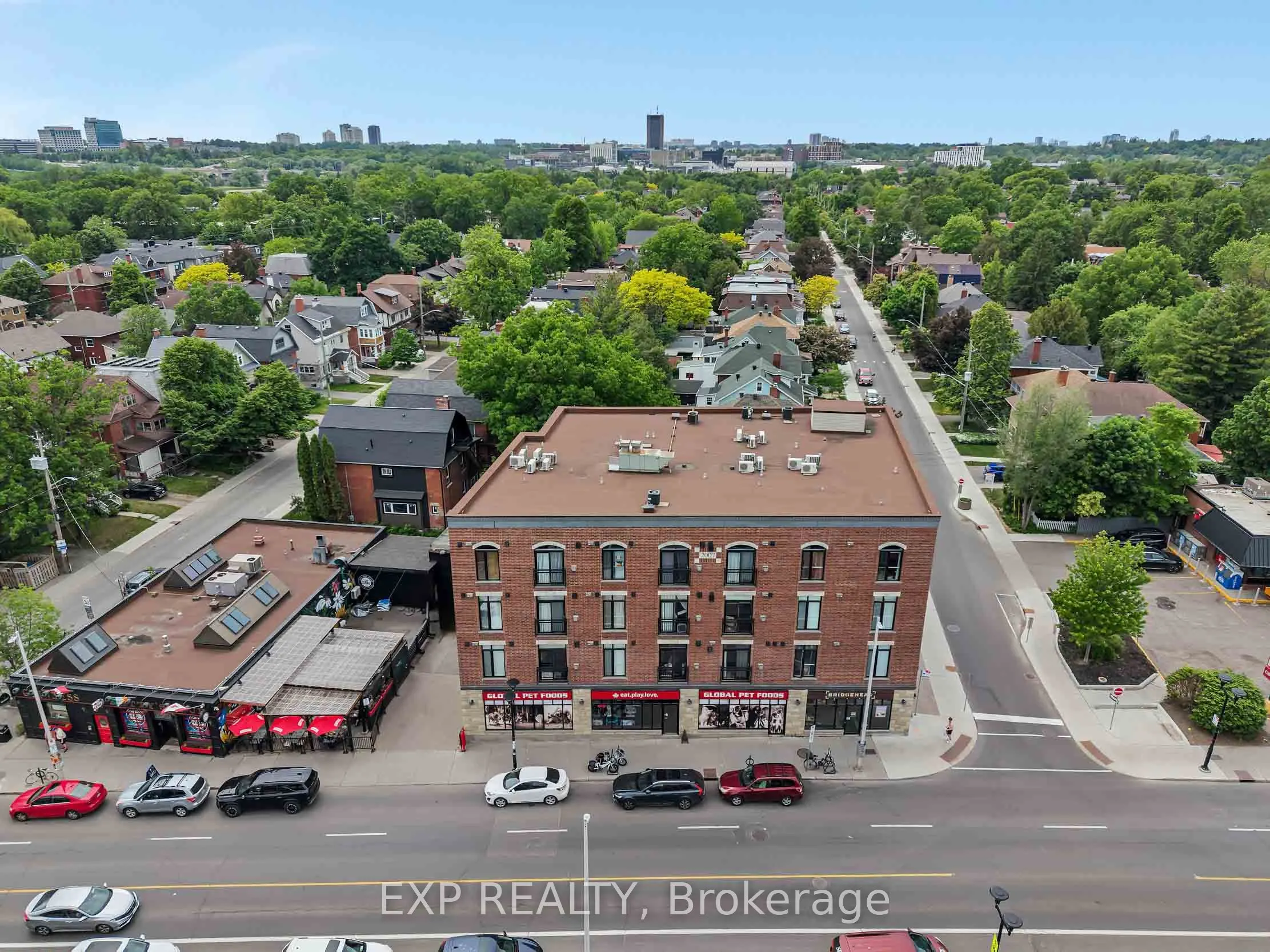 6 Grove Avenue #305