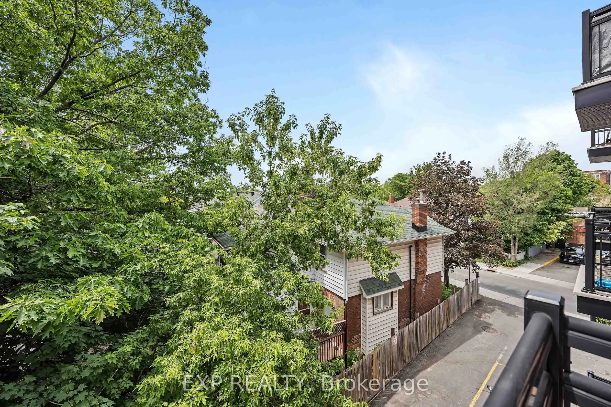 6 Grove Avenue #305