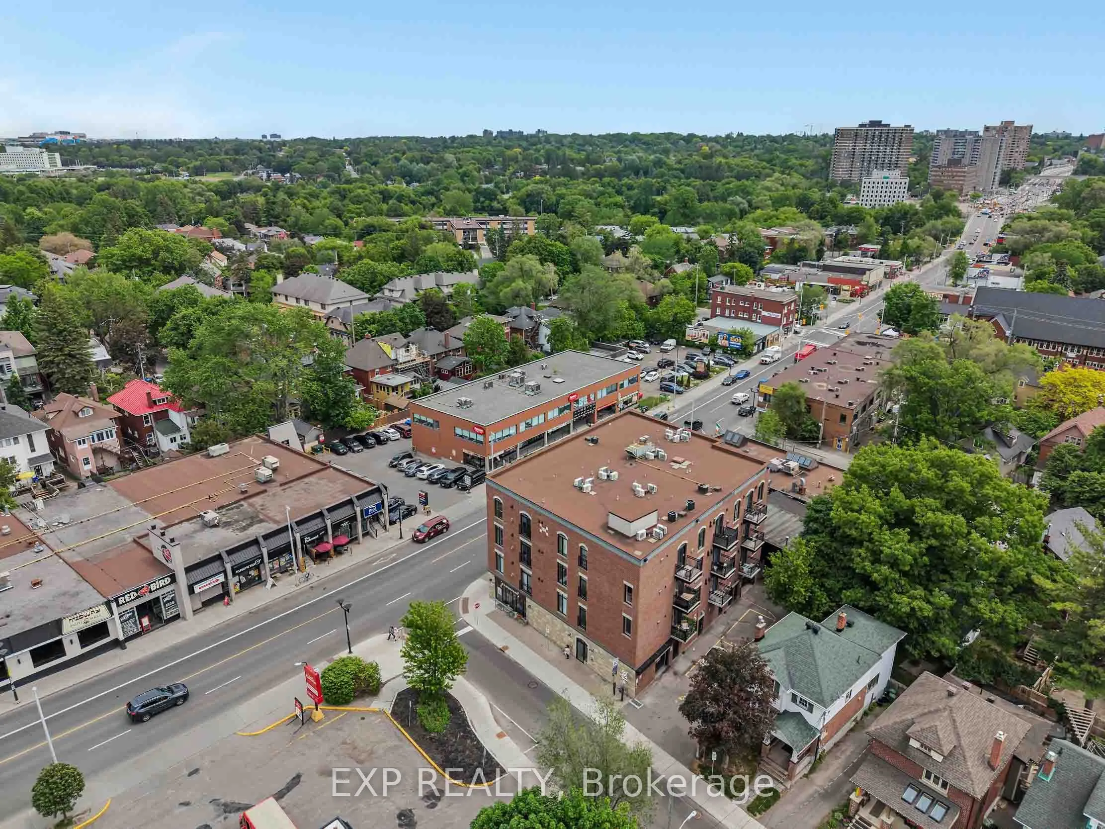 6 Grove Avenue #305