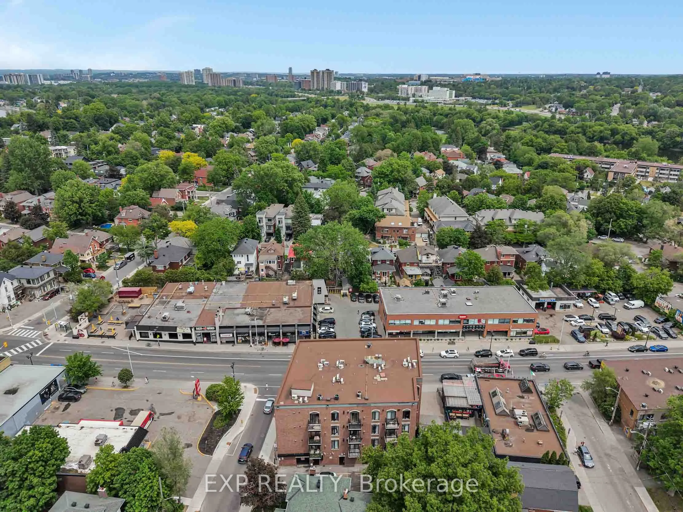 6 Grove Avenue #305