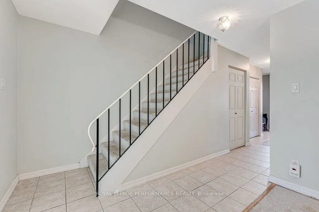 2111 Montreal Road #32
