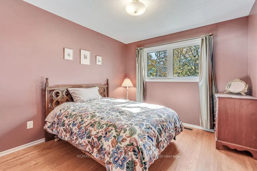 2111 Montreal Road #32