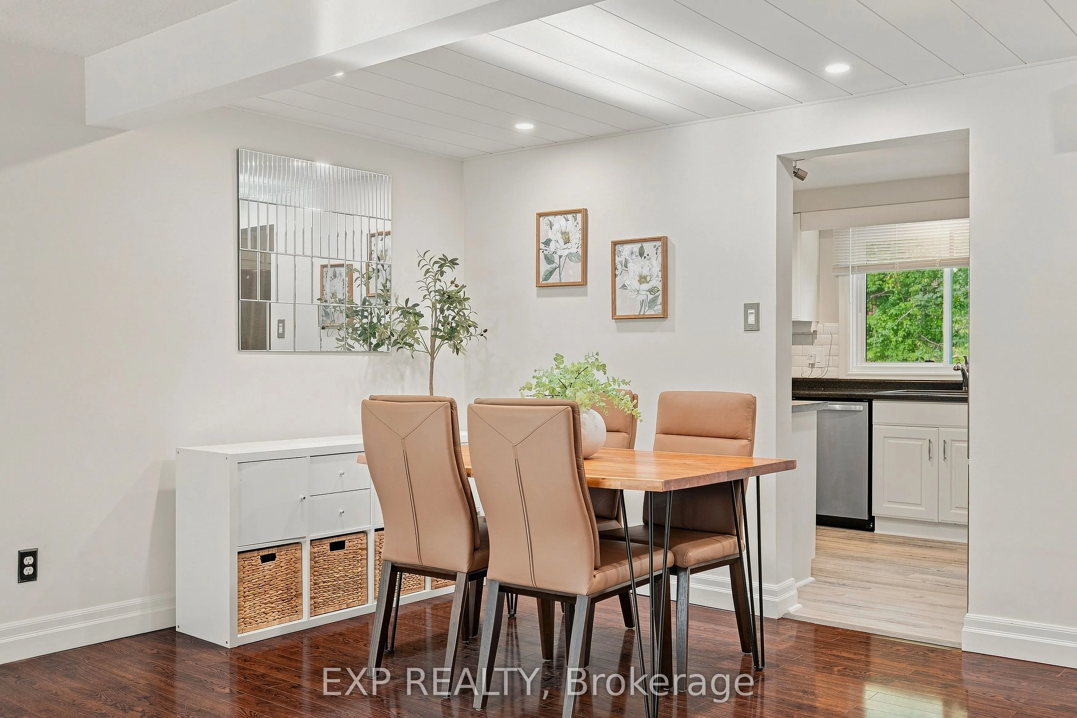 220 Salisbury Avenue #13