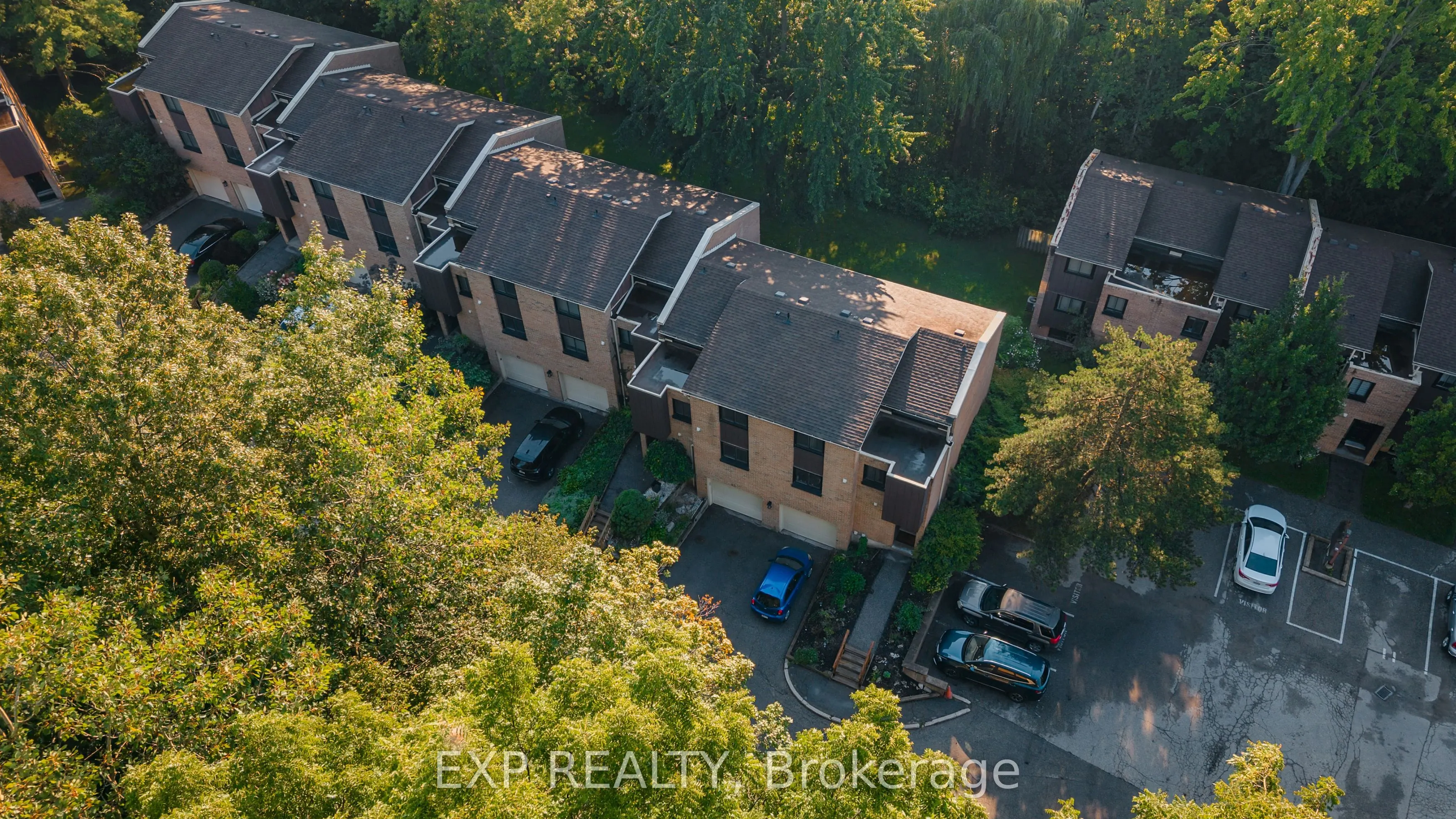 220 Salisbury Avenue #13
