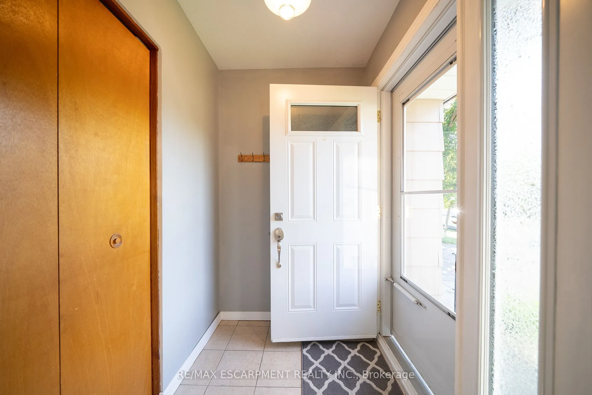 30 LIDA Street
