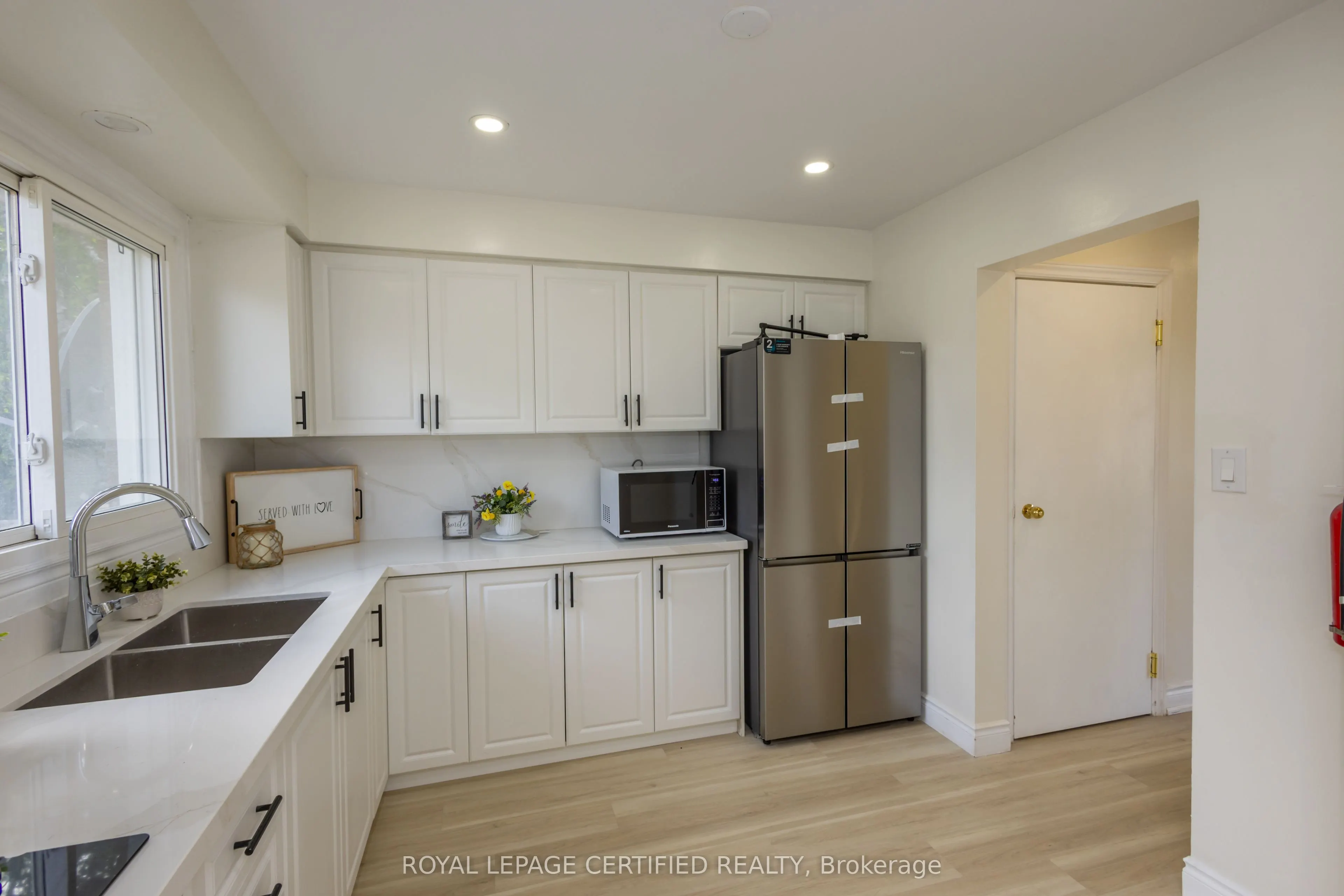 111 Limeridge Road W