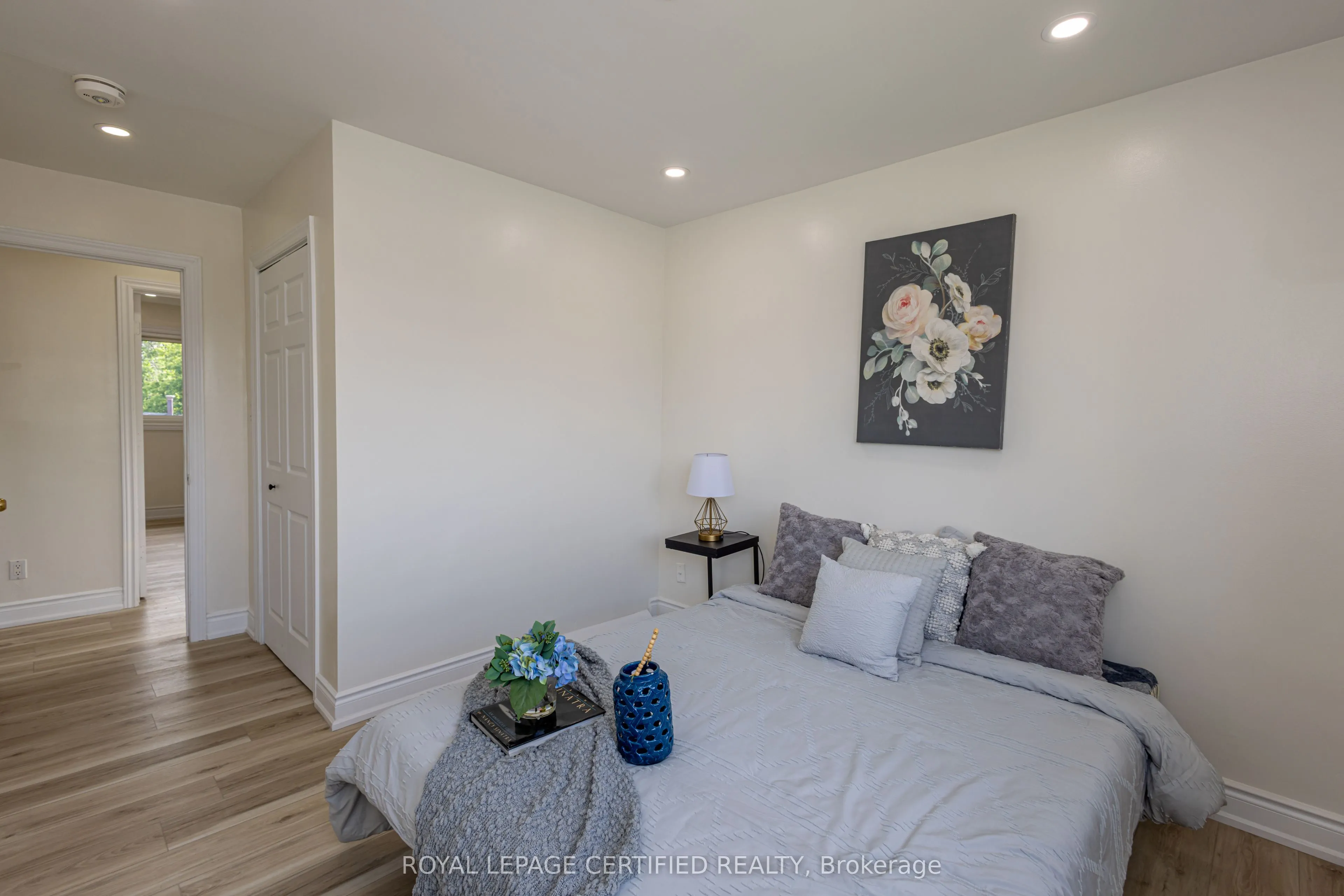 111 Limeridge Road W