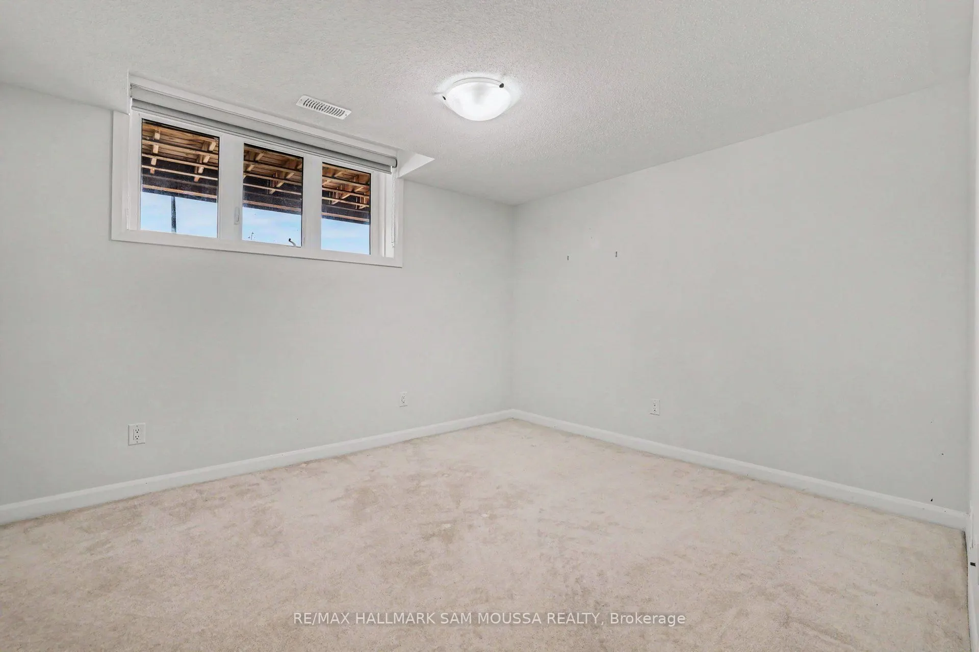 215 Eldorado Private #A