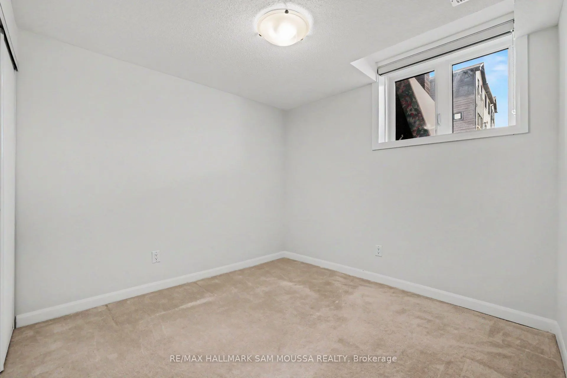 215 Eldorado Private #A