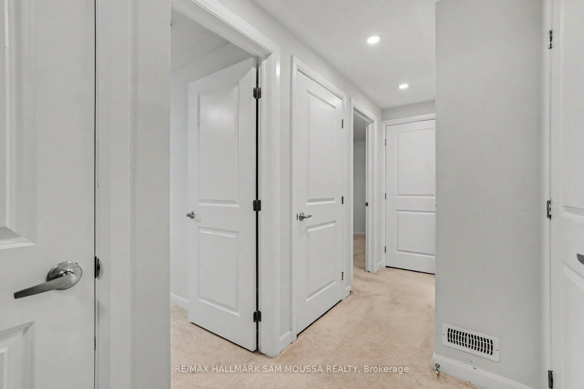 215 Eldorado Private #A