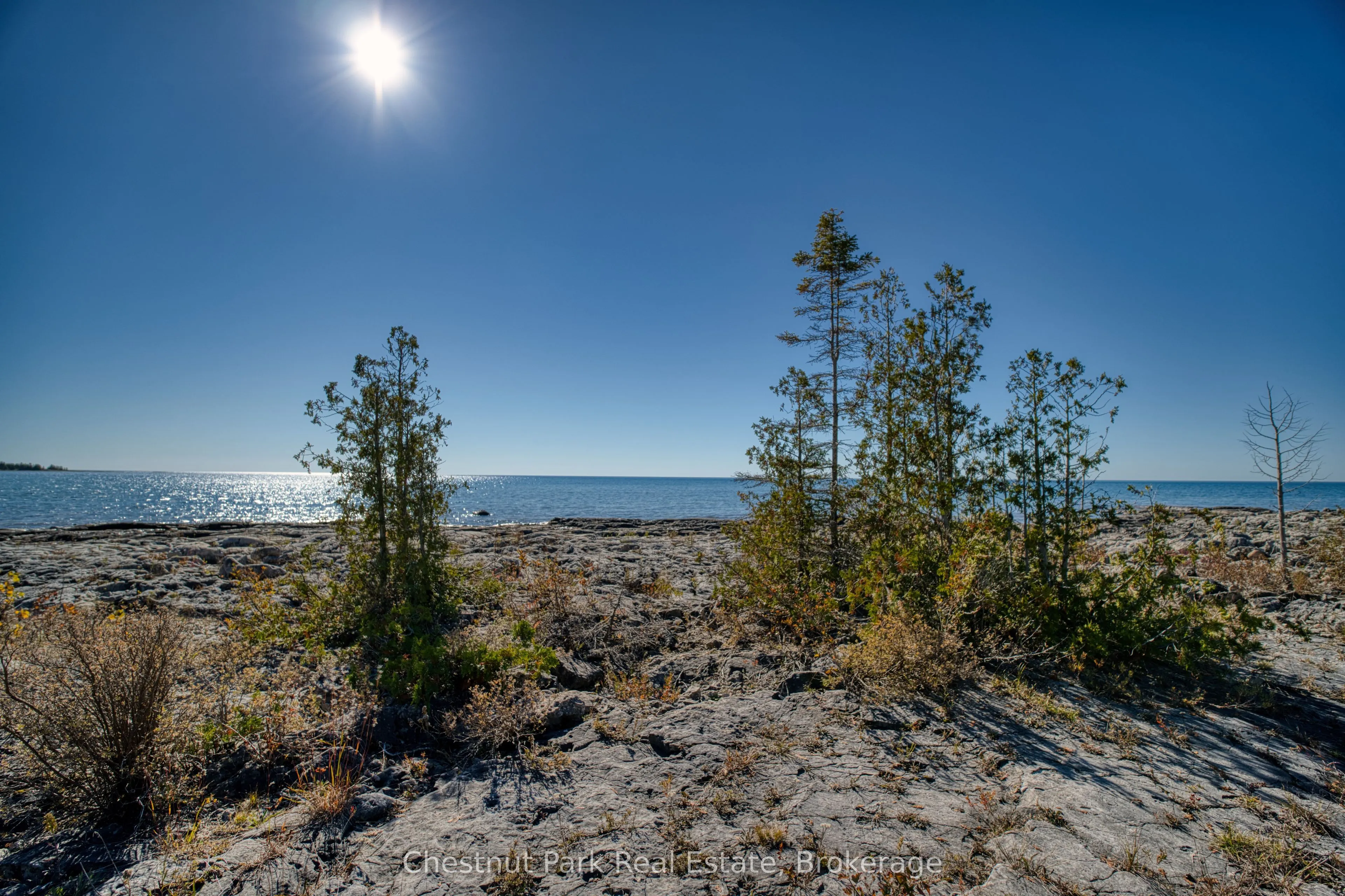 1112 Dorcas Bay Road