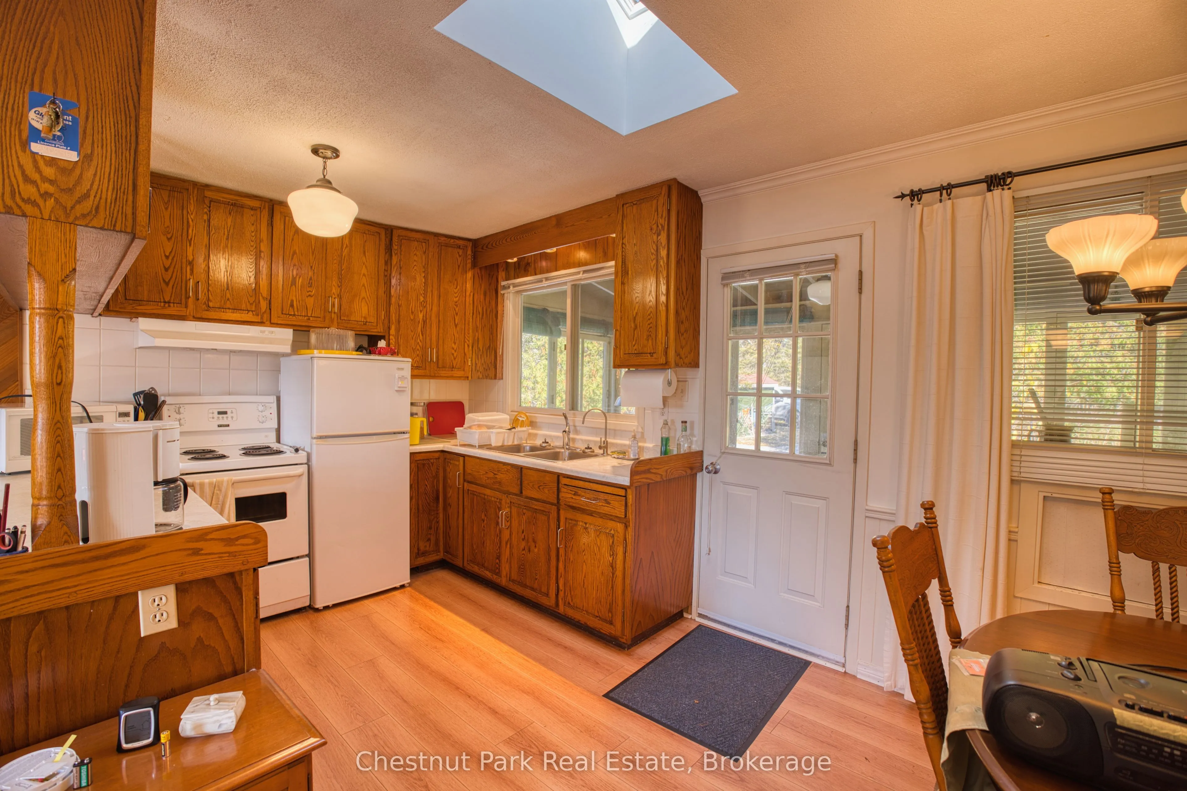 1112 Dorcas Bay Road