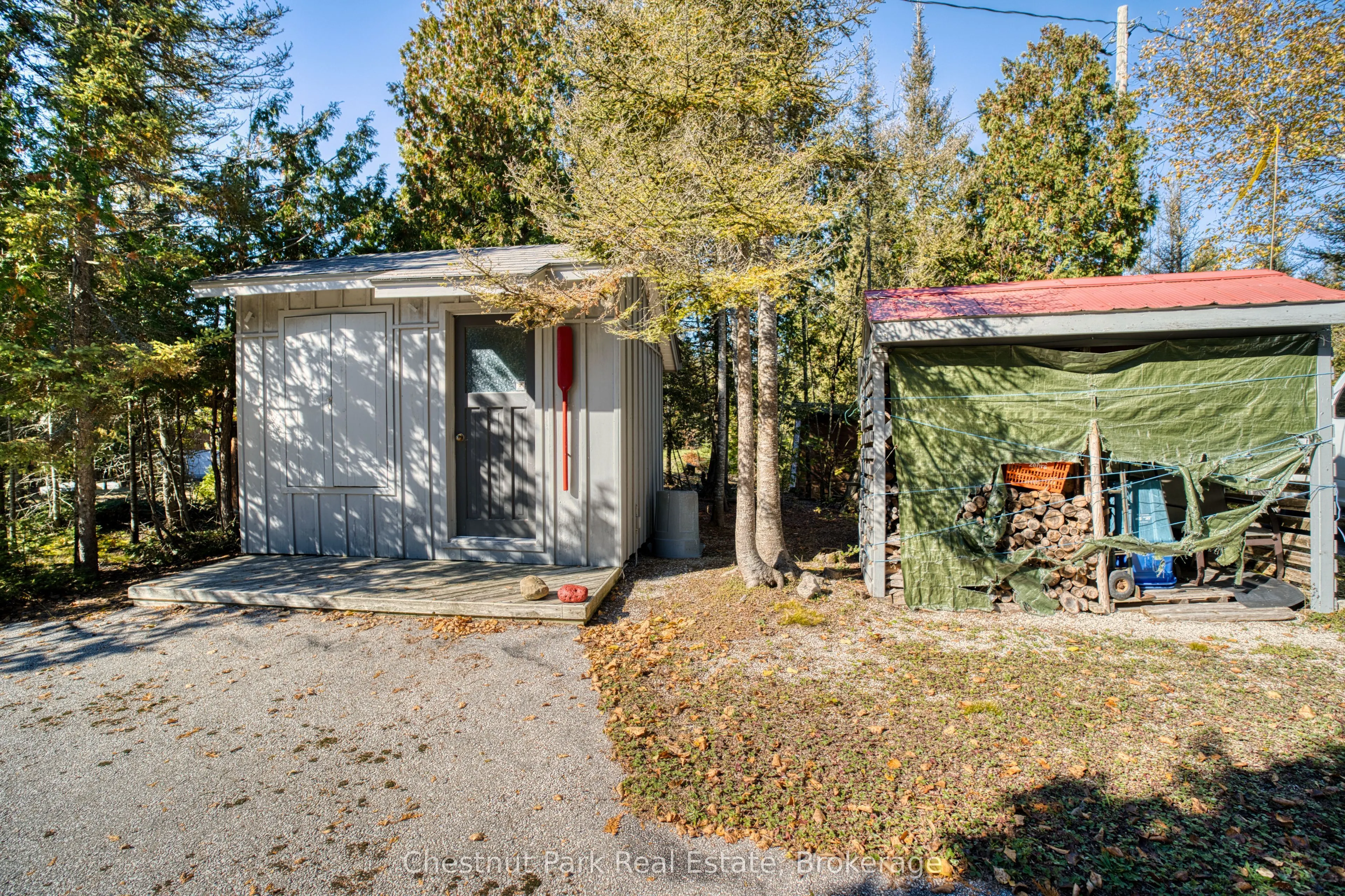 1112 Dorcas Bay Road