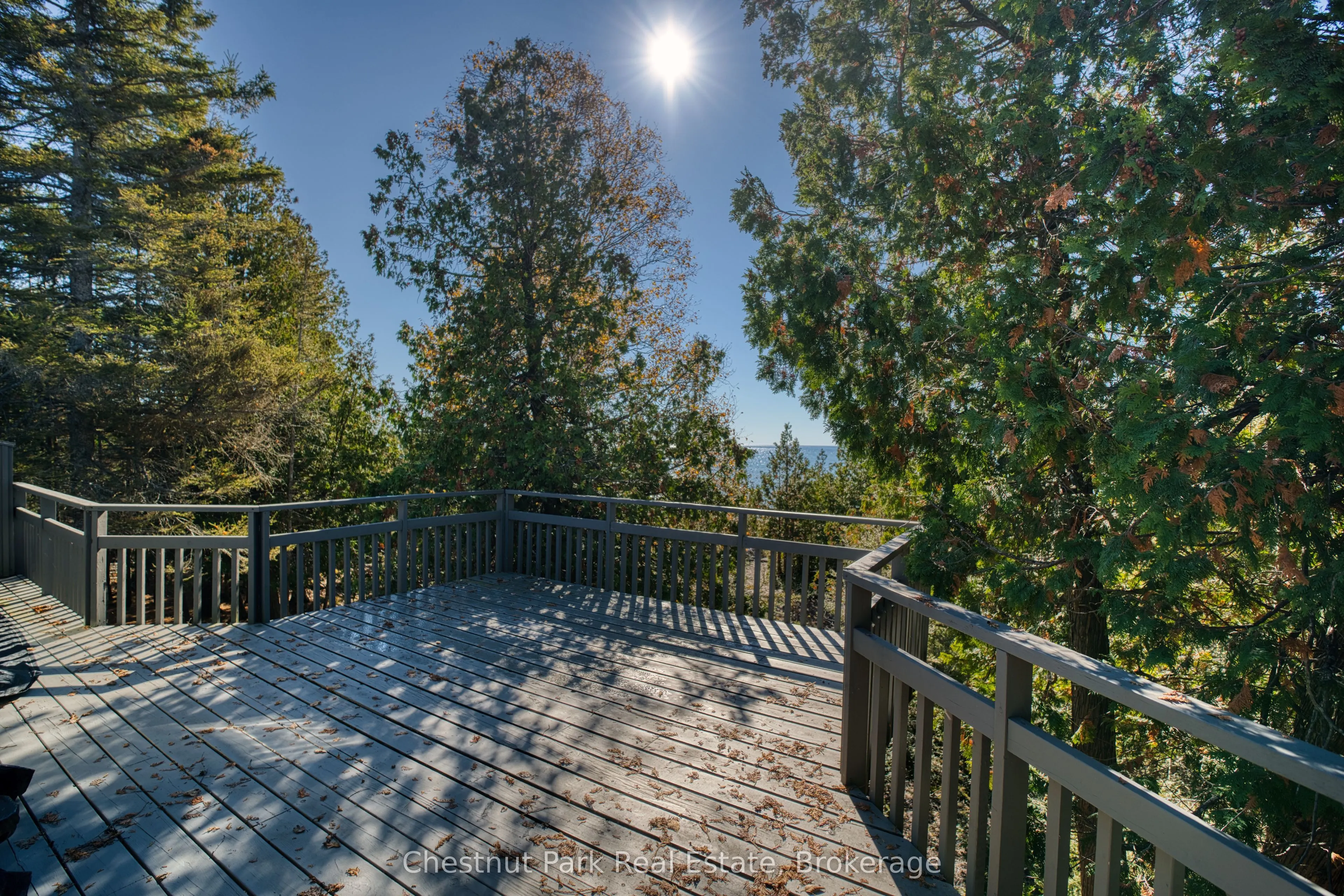 1112 Dorcas Bay Road