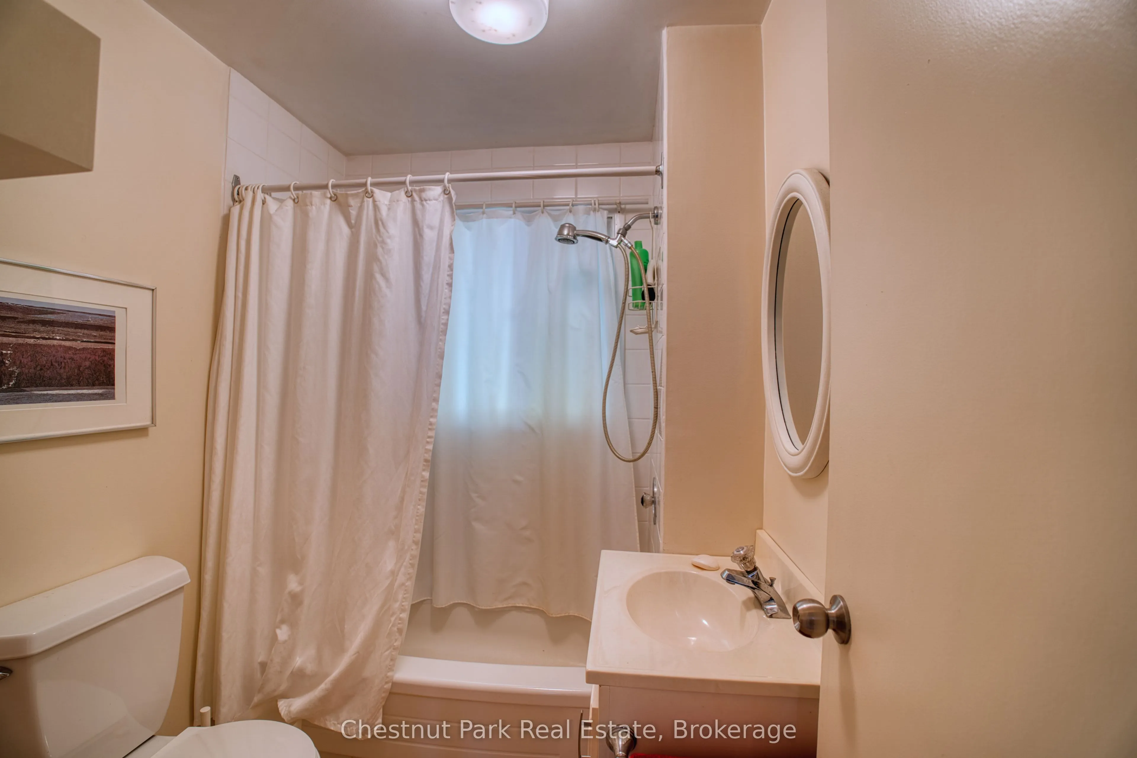 1112 Dorcas Bay Road