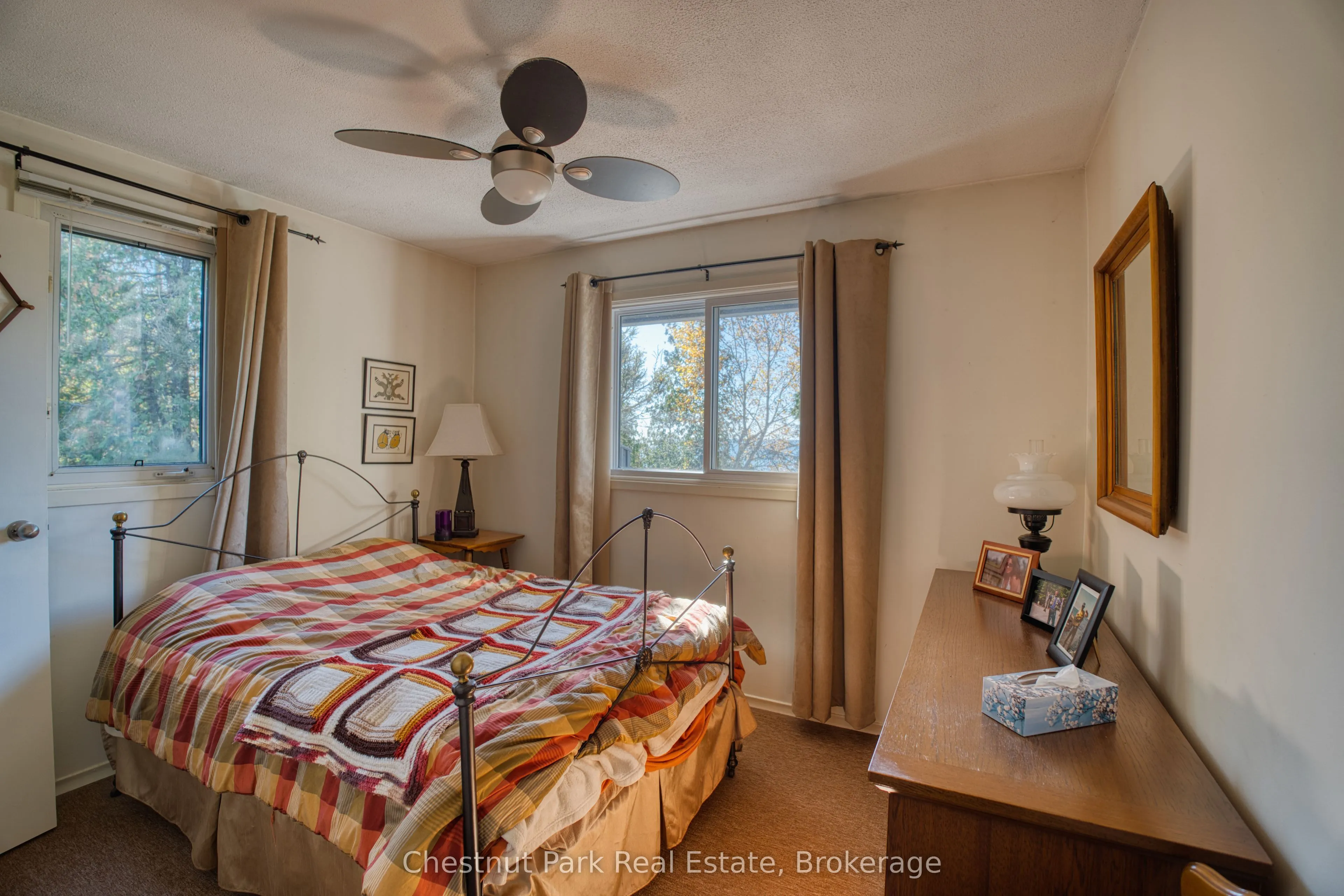 1112 Dorcas Bay Road
