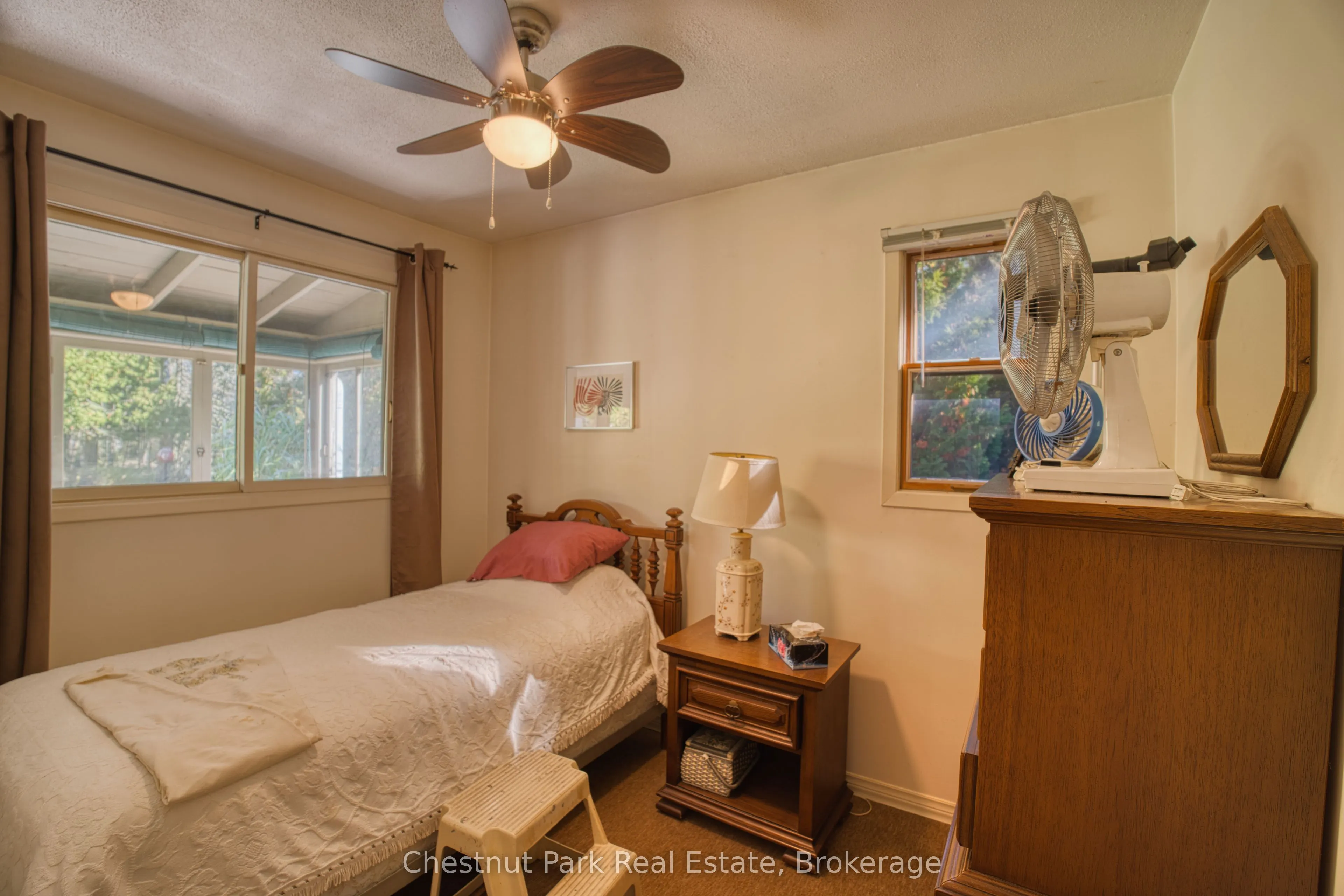 1112 Dorcas Bay Road
