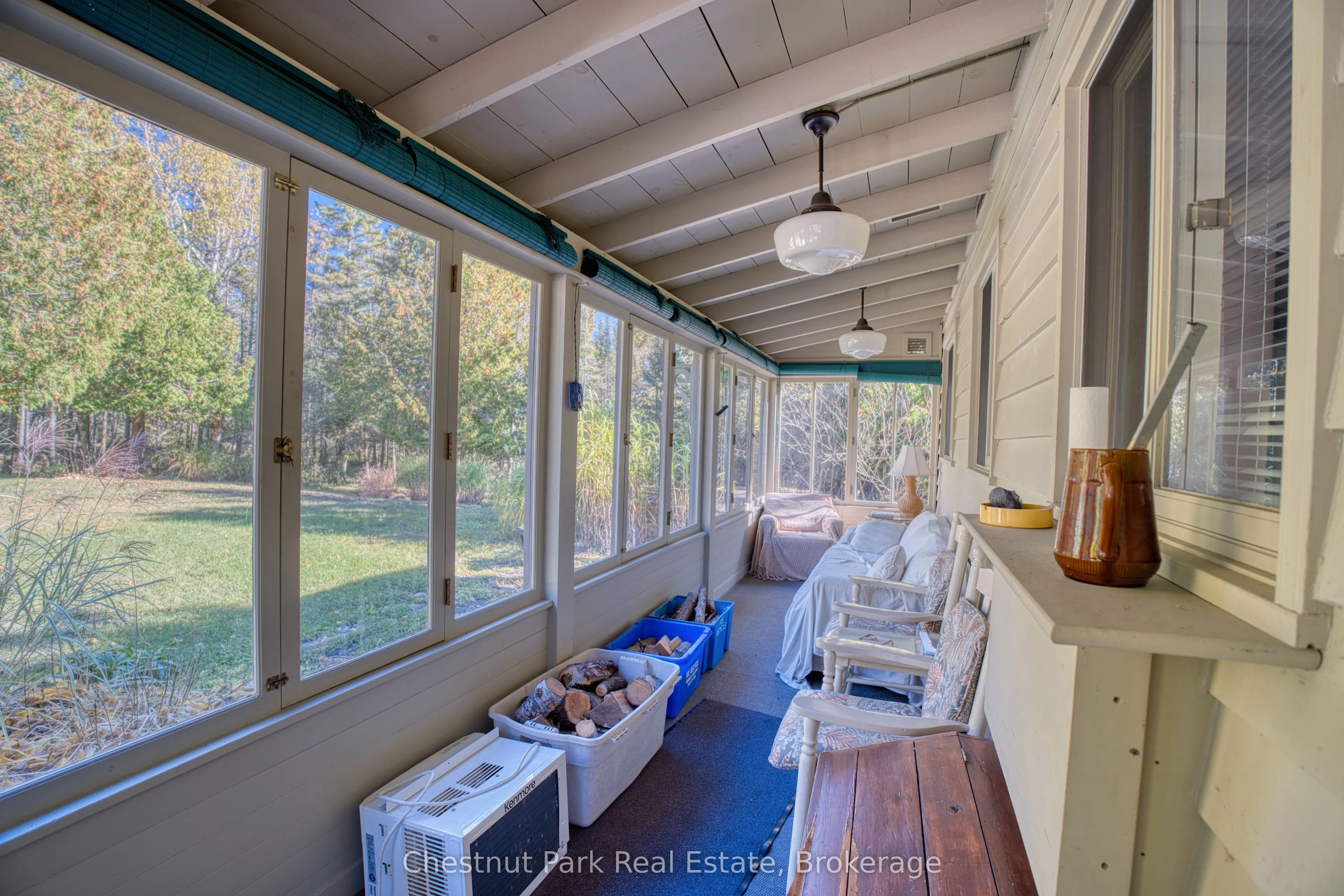 1112 Dorcas Bay Road