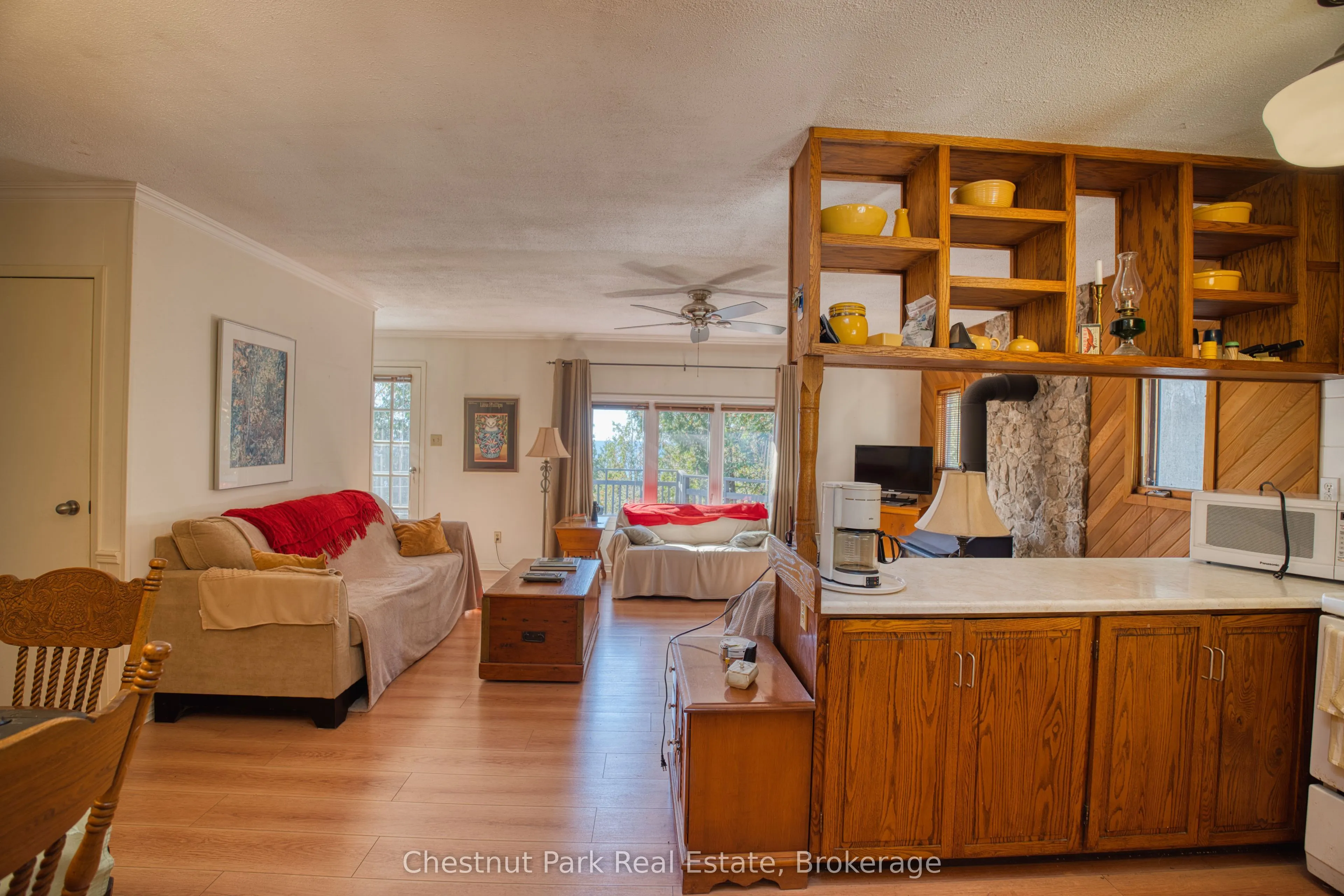 1112 Dorcas Bay Road