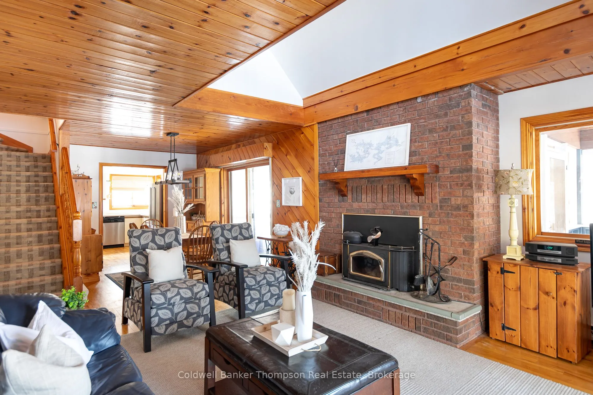 215 Ena Drive