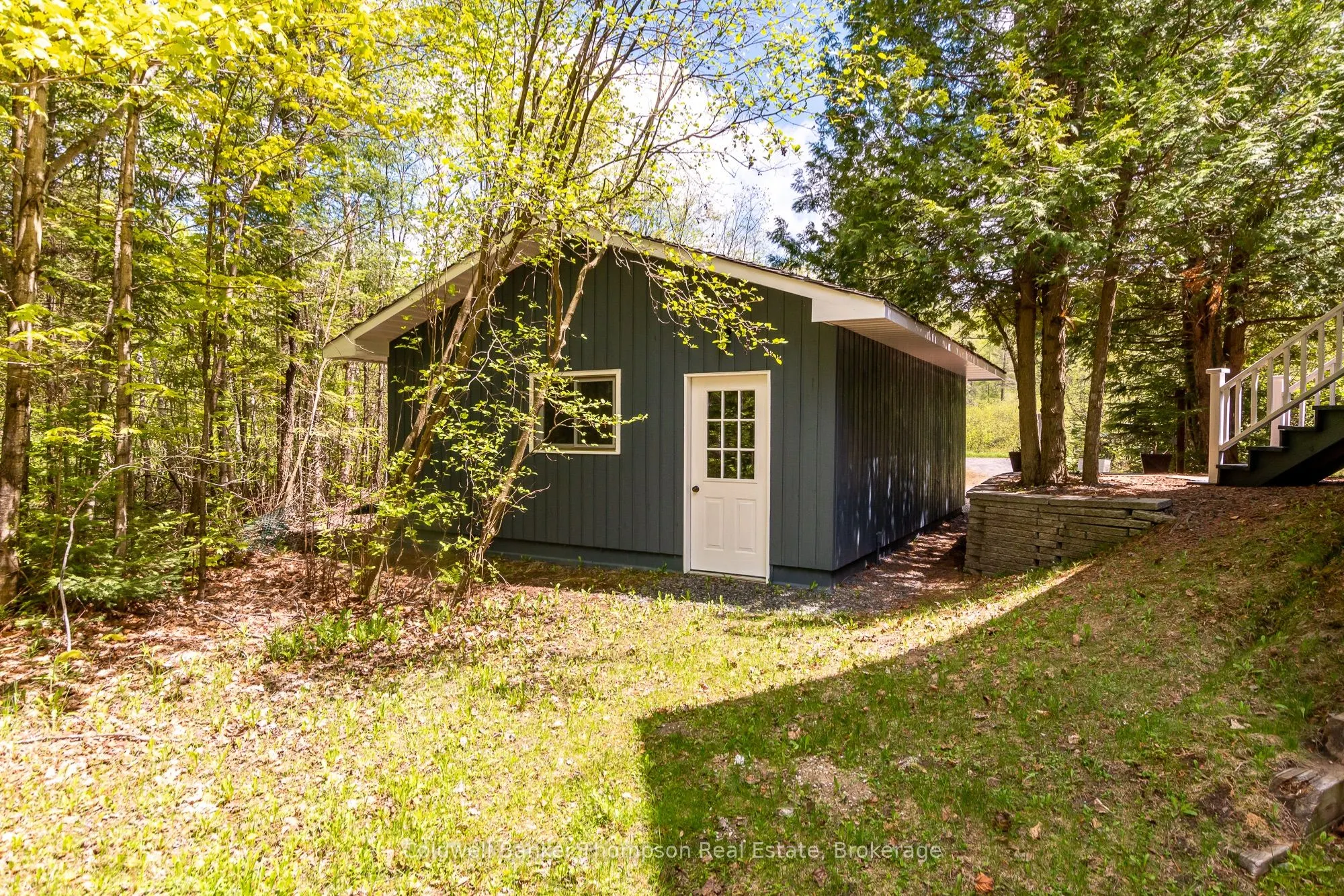 215 Ena Drive