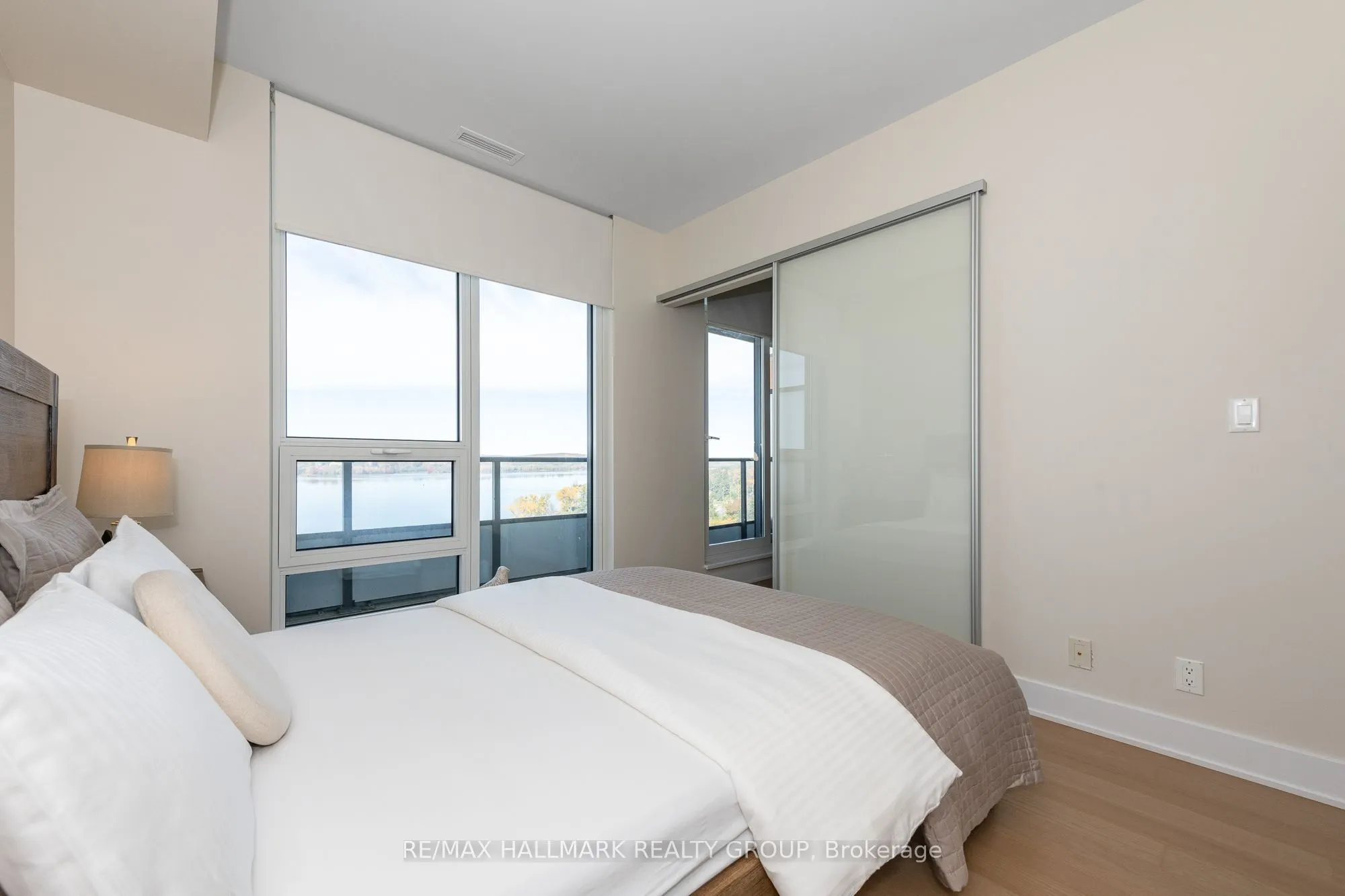485 Richmond Road #1004