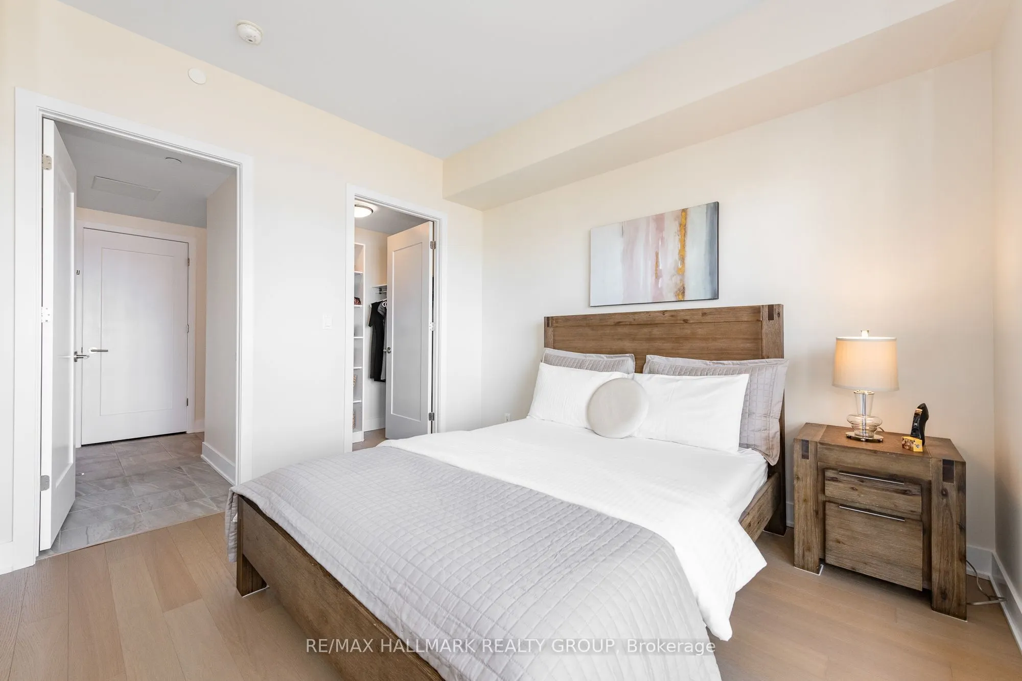 485 Richmond Road #1004