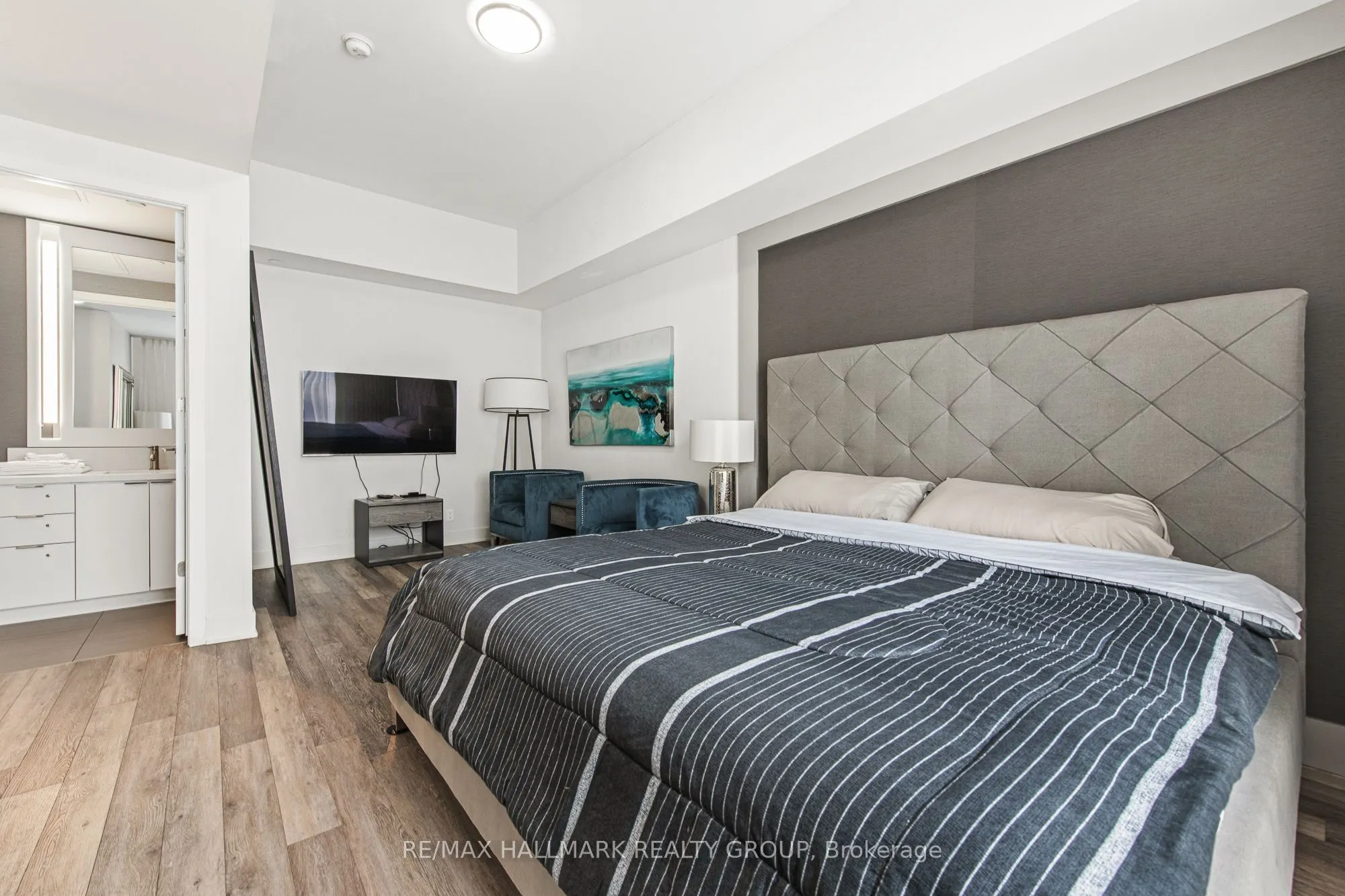 485 Richmond Road #1004