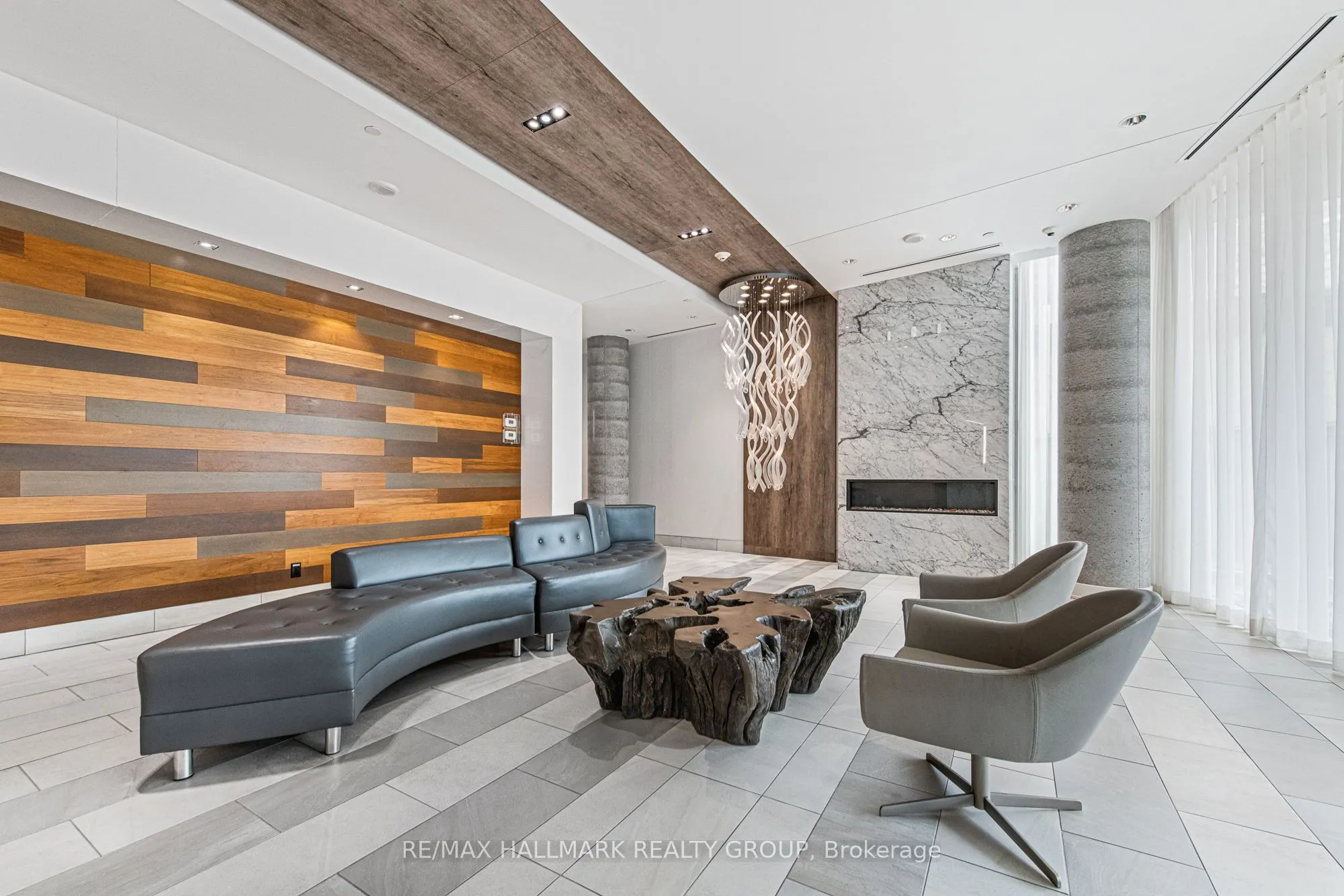 485 Richmond Road #1004