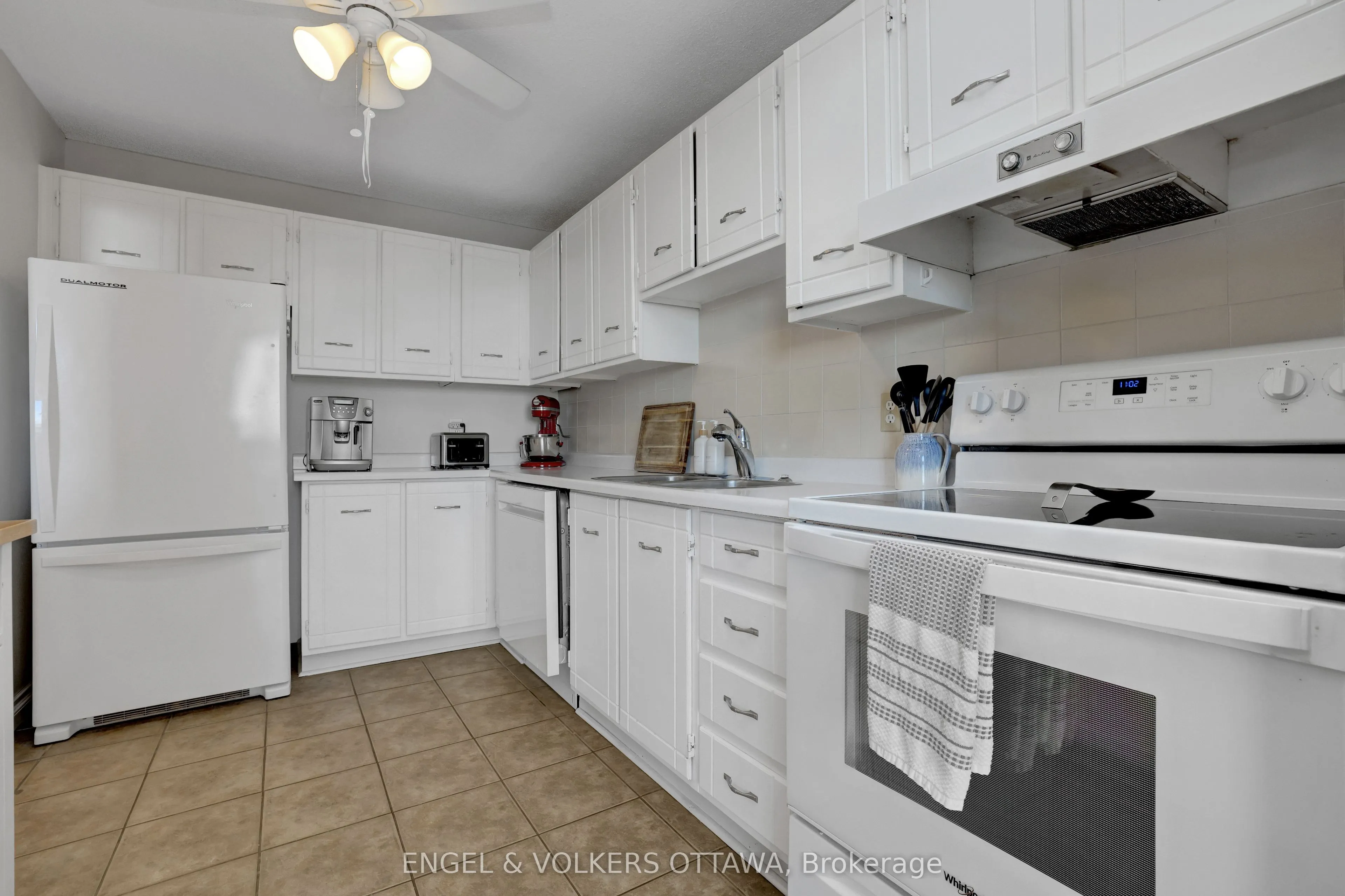 665 Bathgate Drive #2111