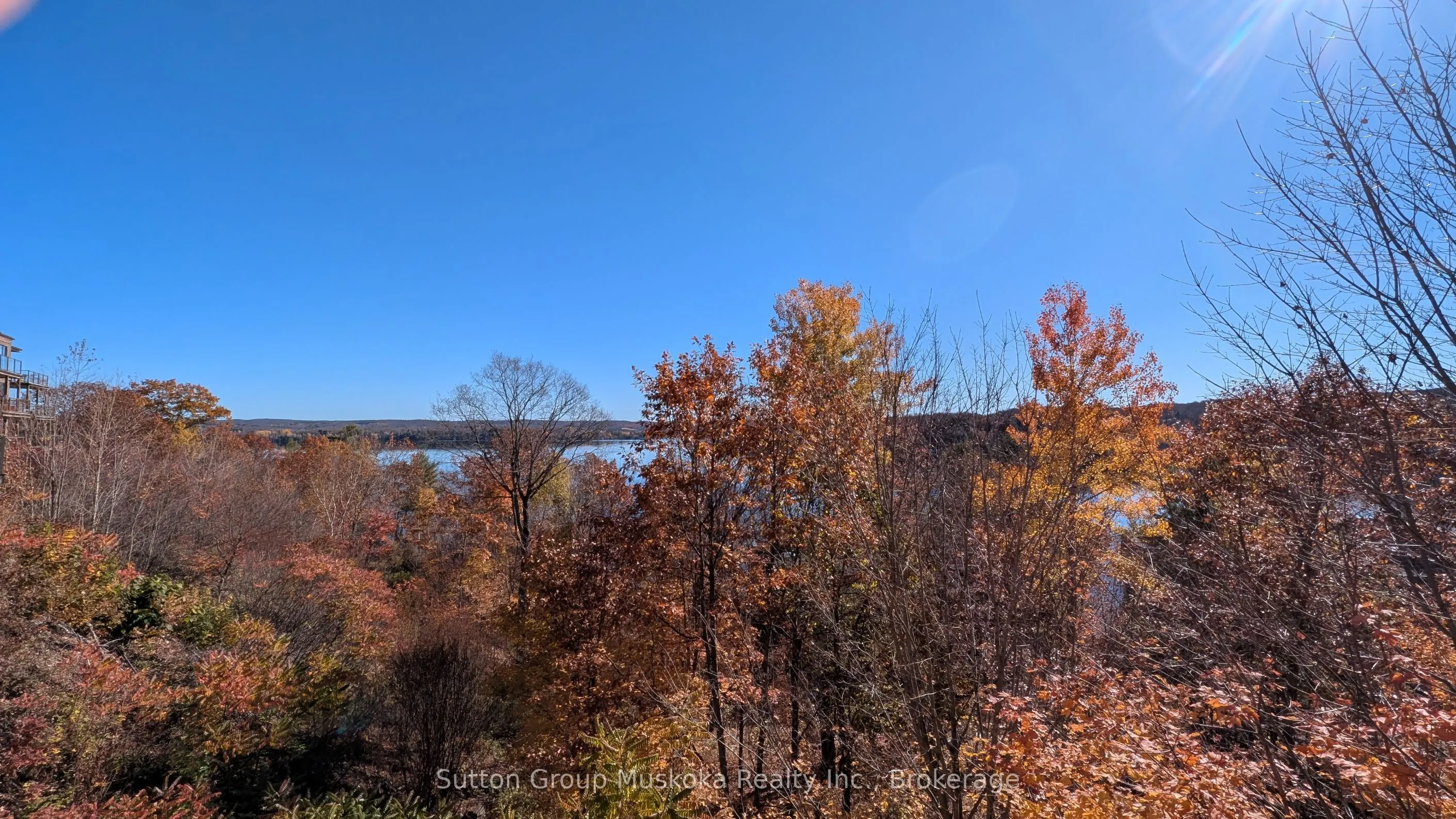 19 Oakridge - Deerhurst Drive #302