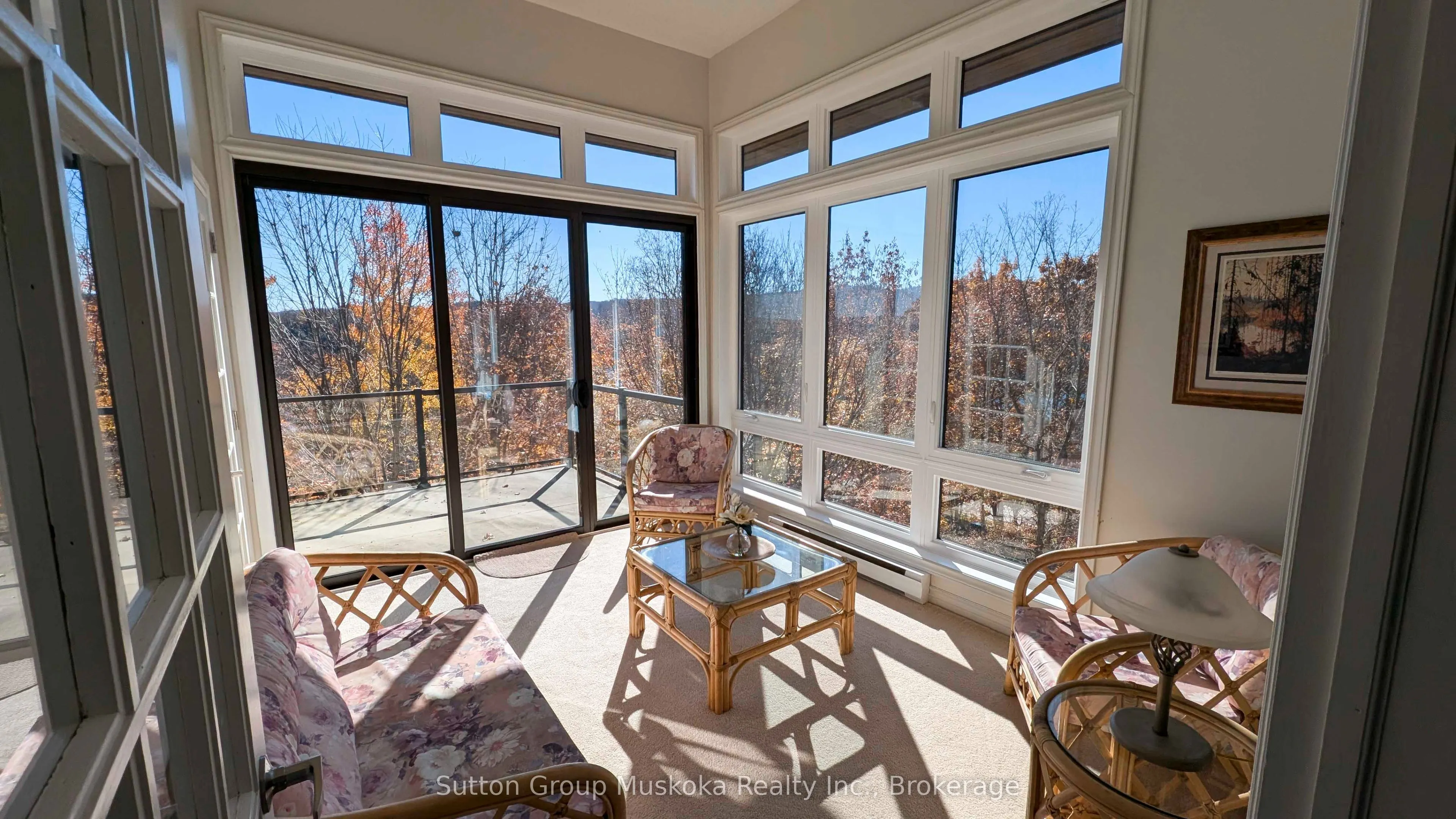 19 Oakridge - Deerhurst Drive #302