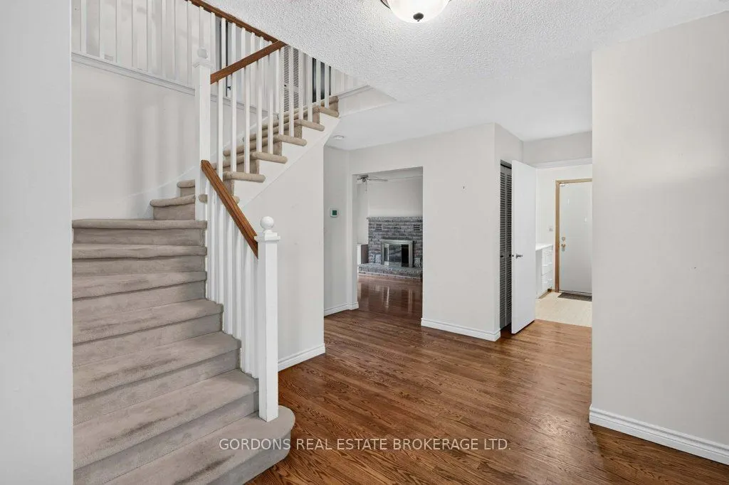 12 Casterton Avenue