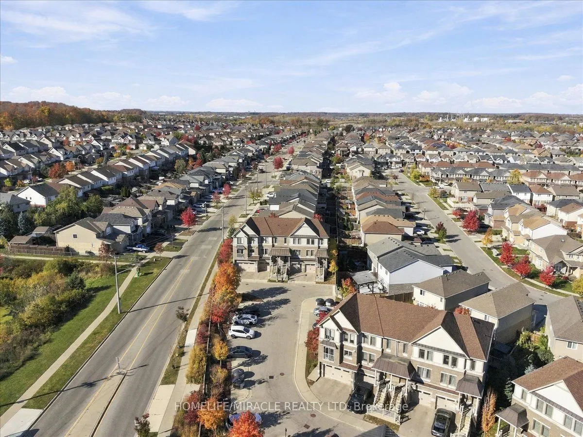 70 Willowrun Drive #M1