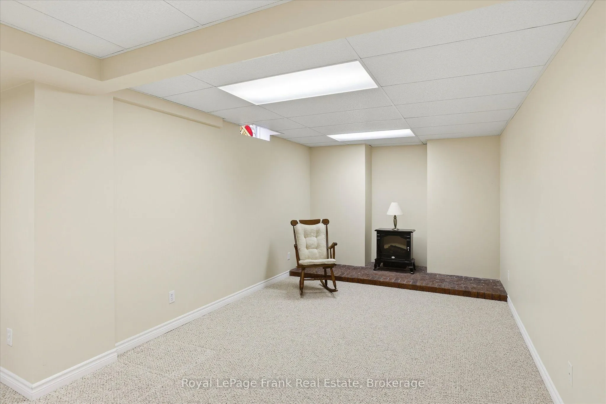 1544 Glenforest Crescent