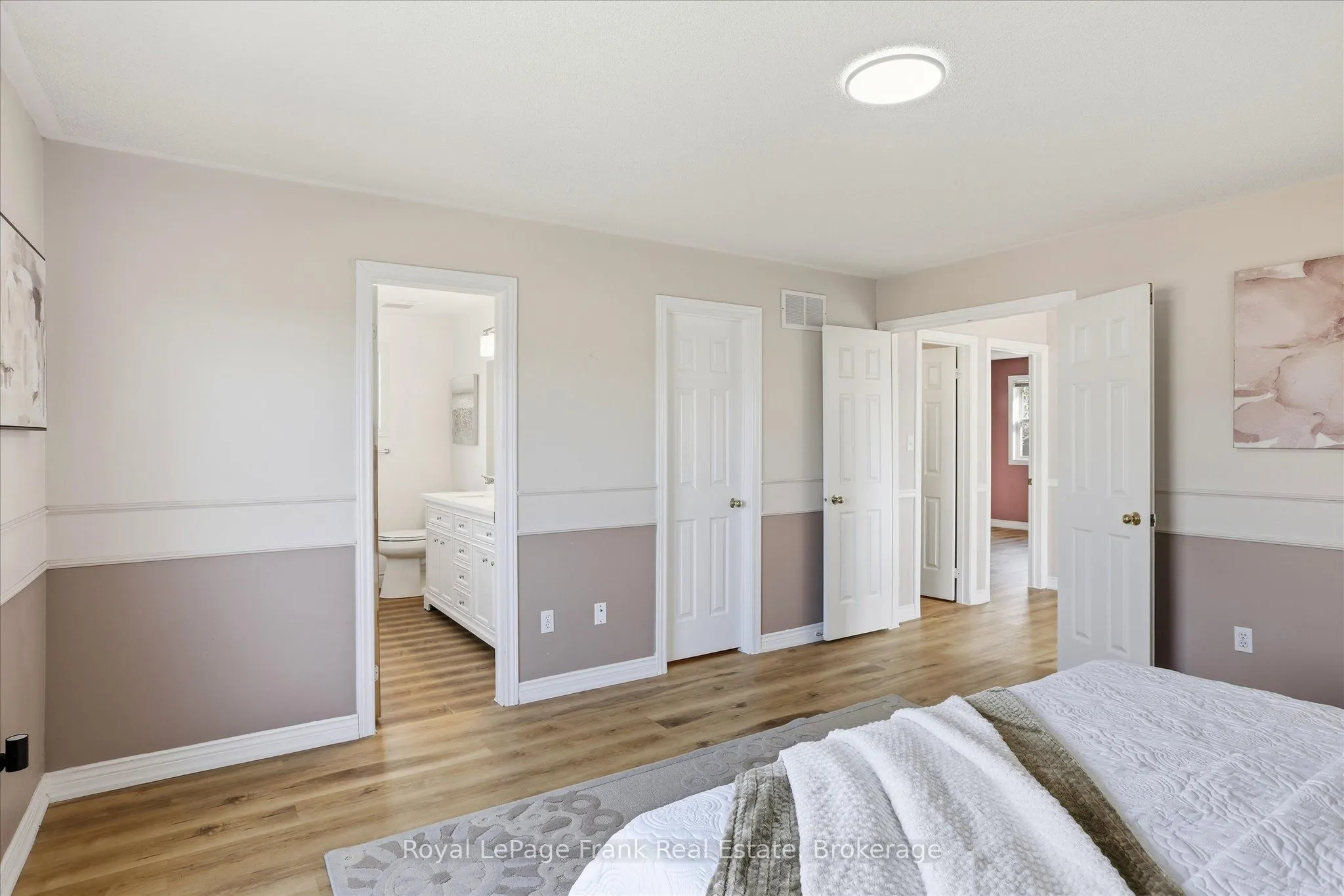 1544 Glenforest Crescent