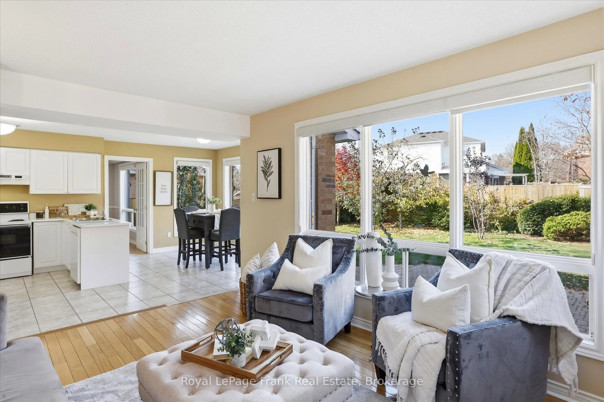 1544 Glenforest Crescent