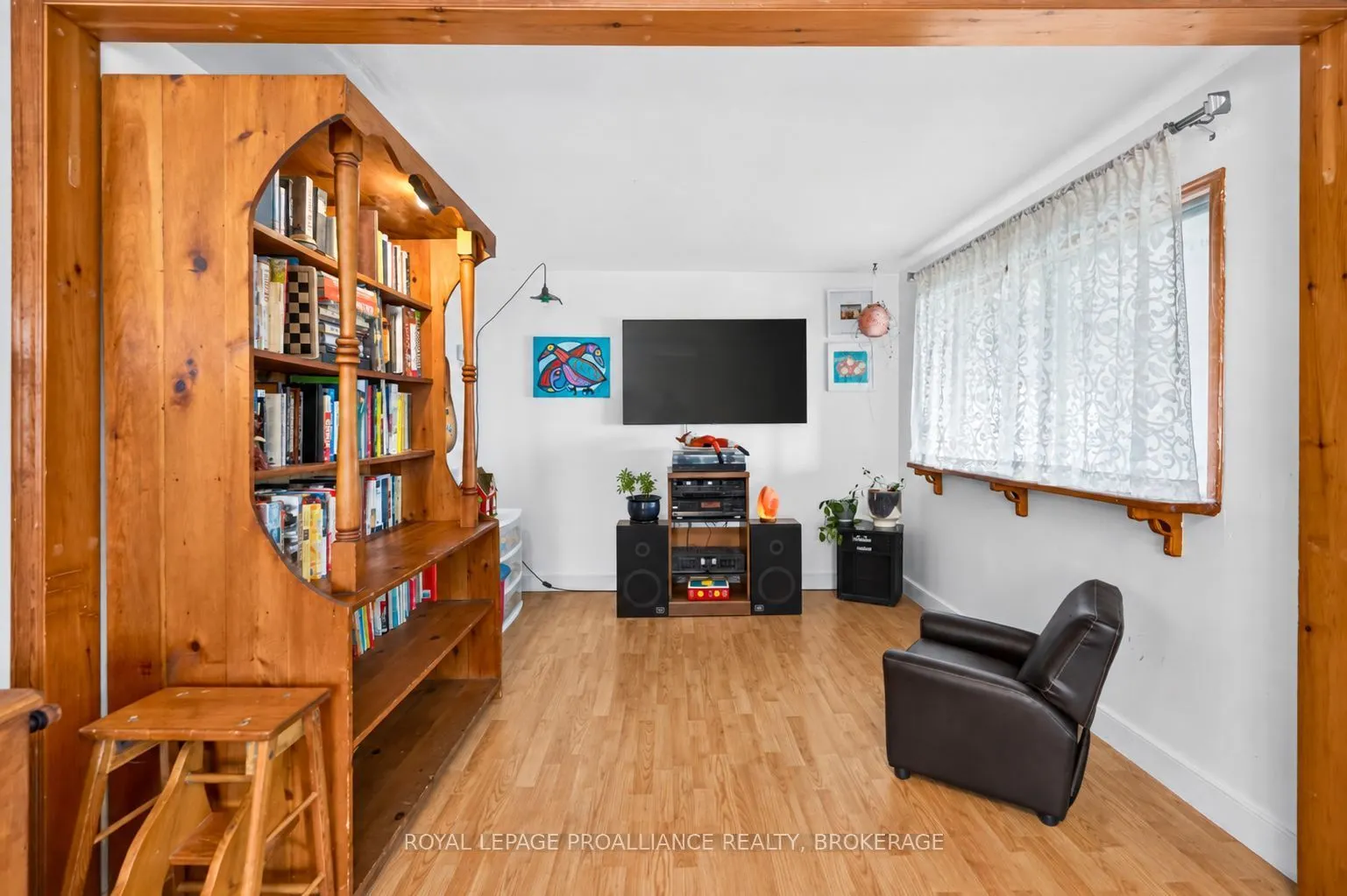 628 MacDonnell Street