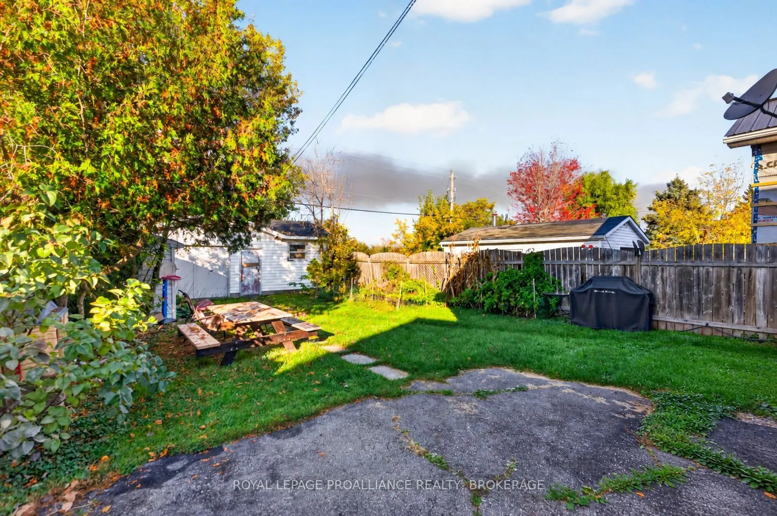 628 MacDonnell Street