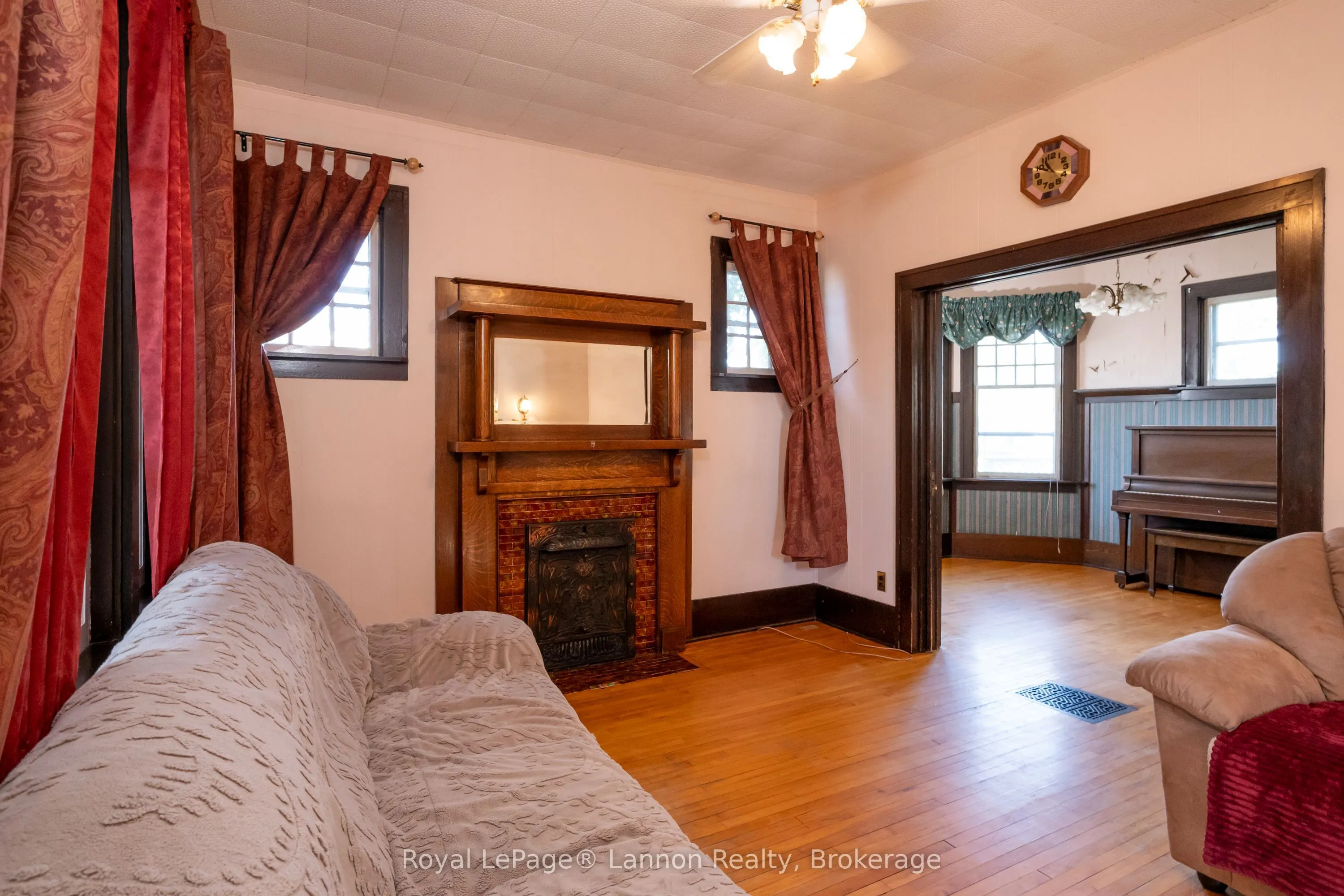 42 Gordon Avenue